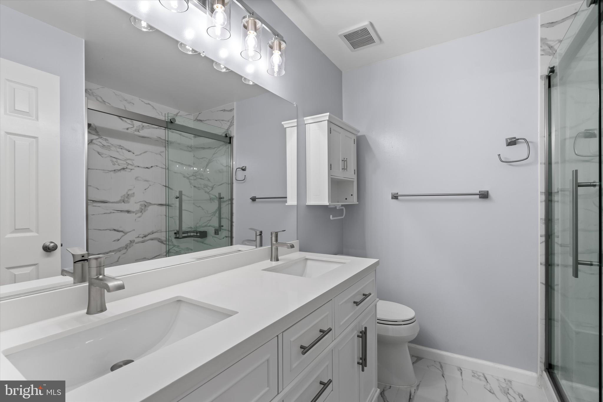 LONGMEAD - Residential