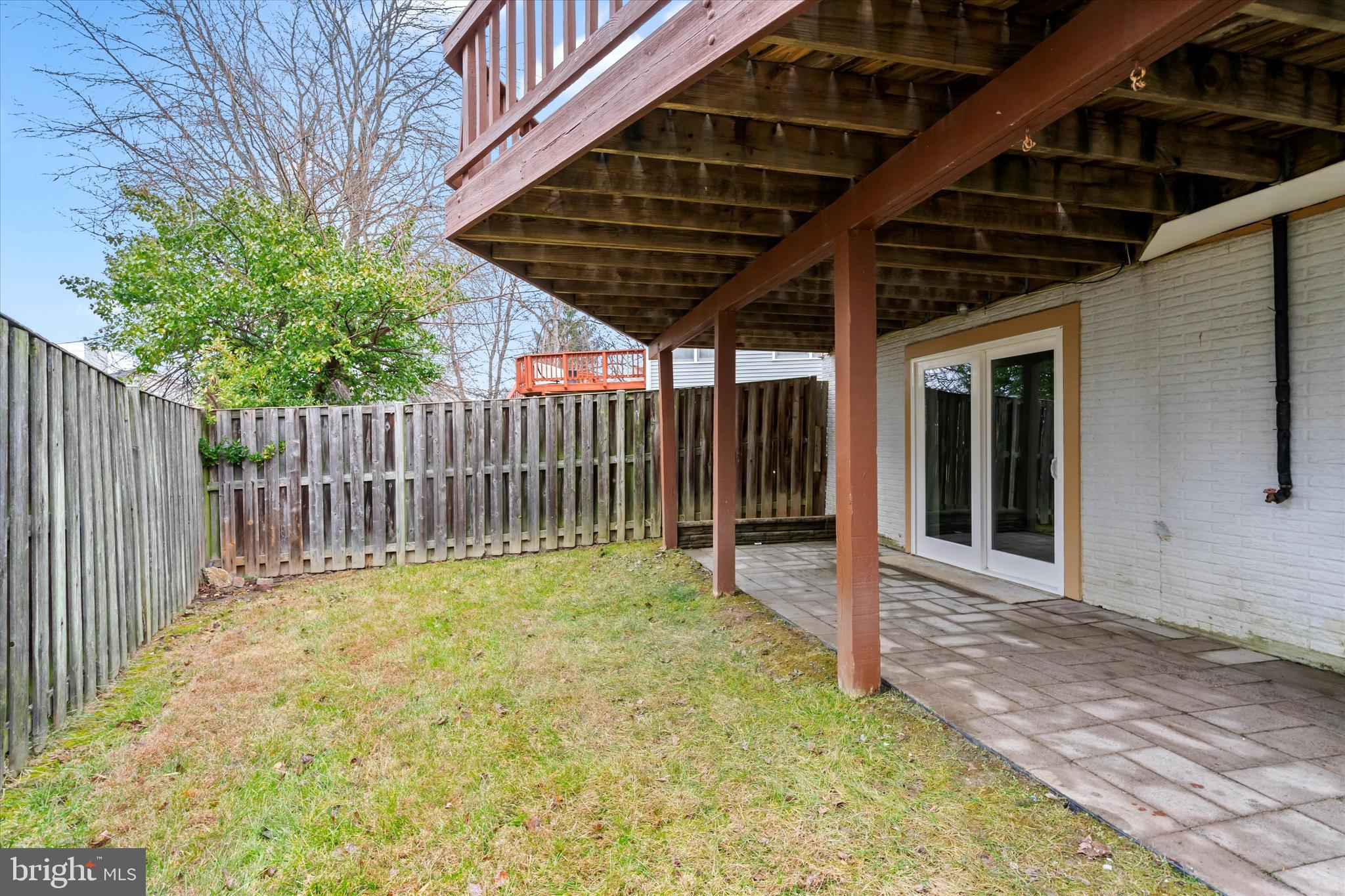 LONGMEAD - Residential