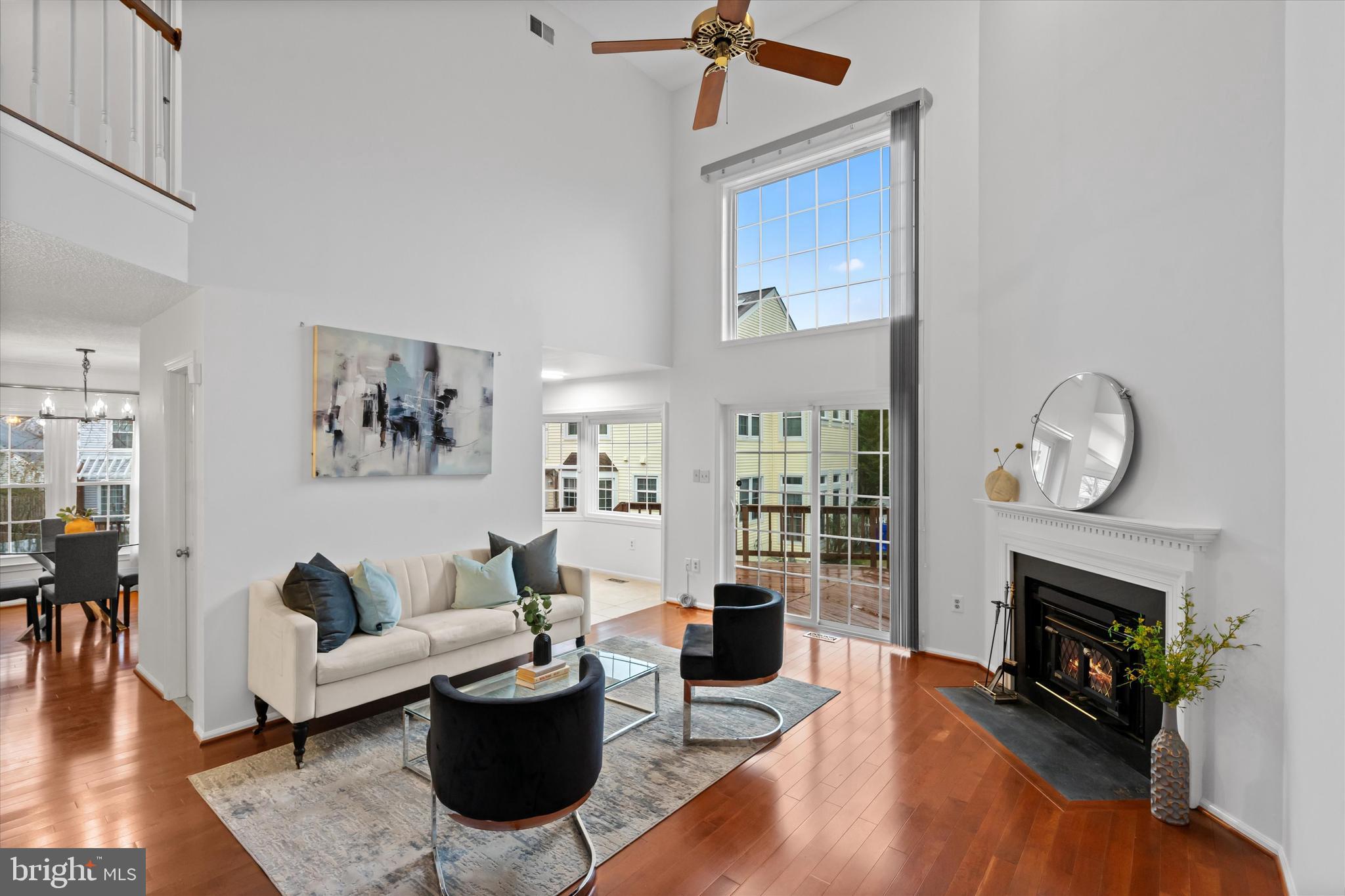 LONGMEAD - Residential