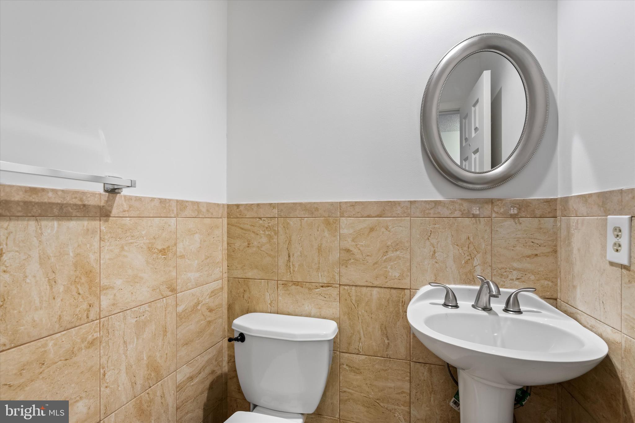 LONGMEAD - Residential