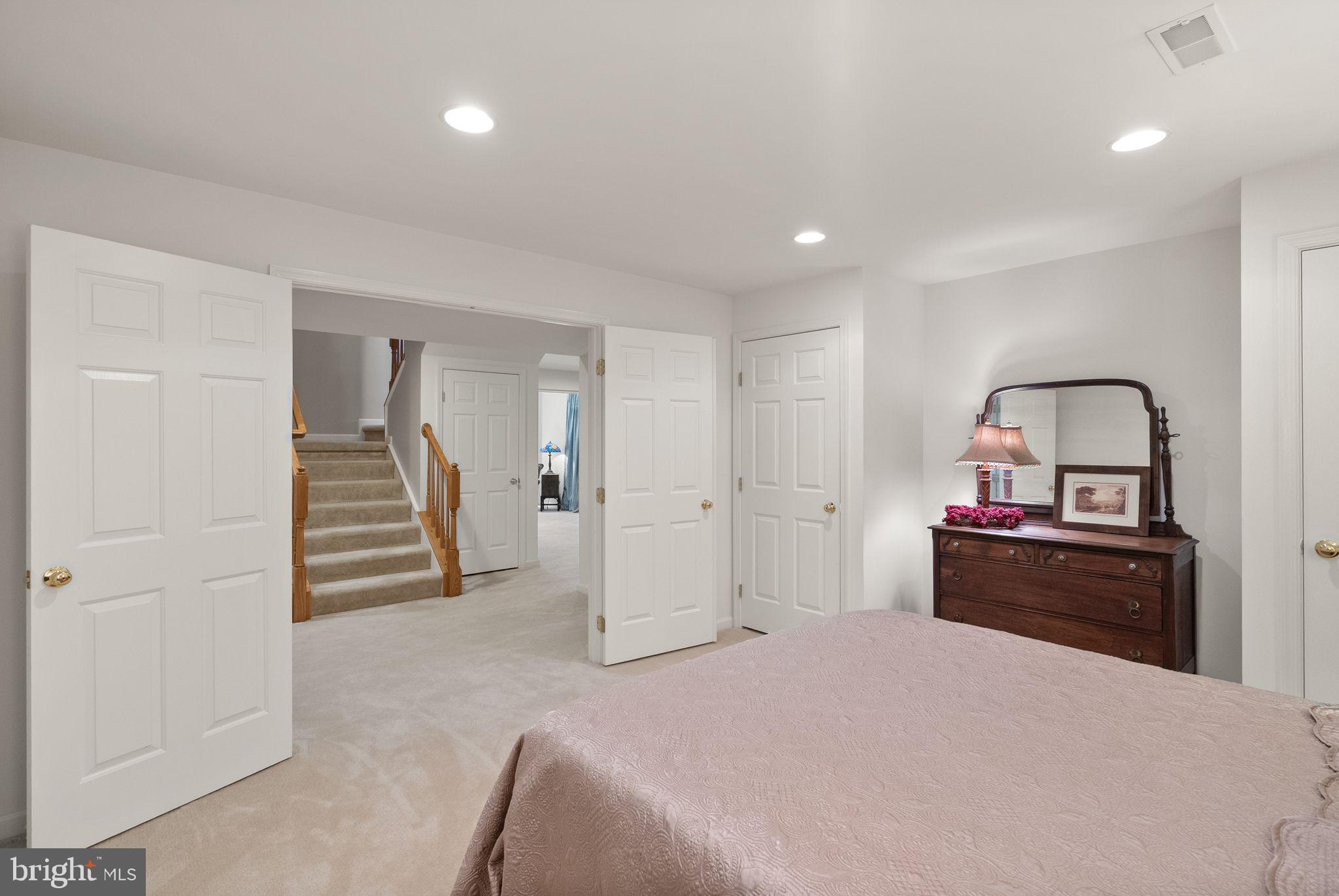PIEDMONT - Residential