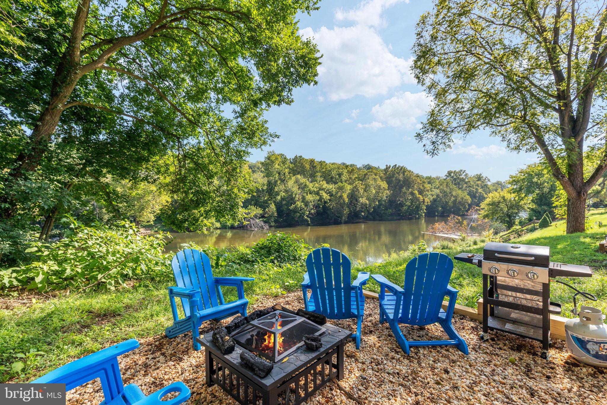 1412 OLD WINCHESTER PIKE