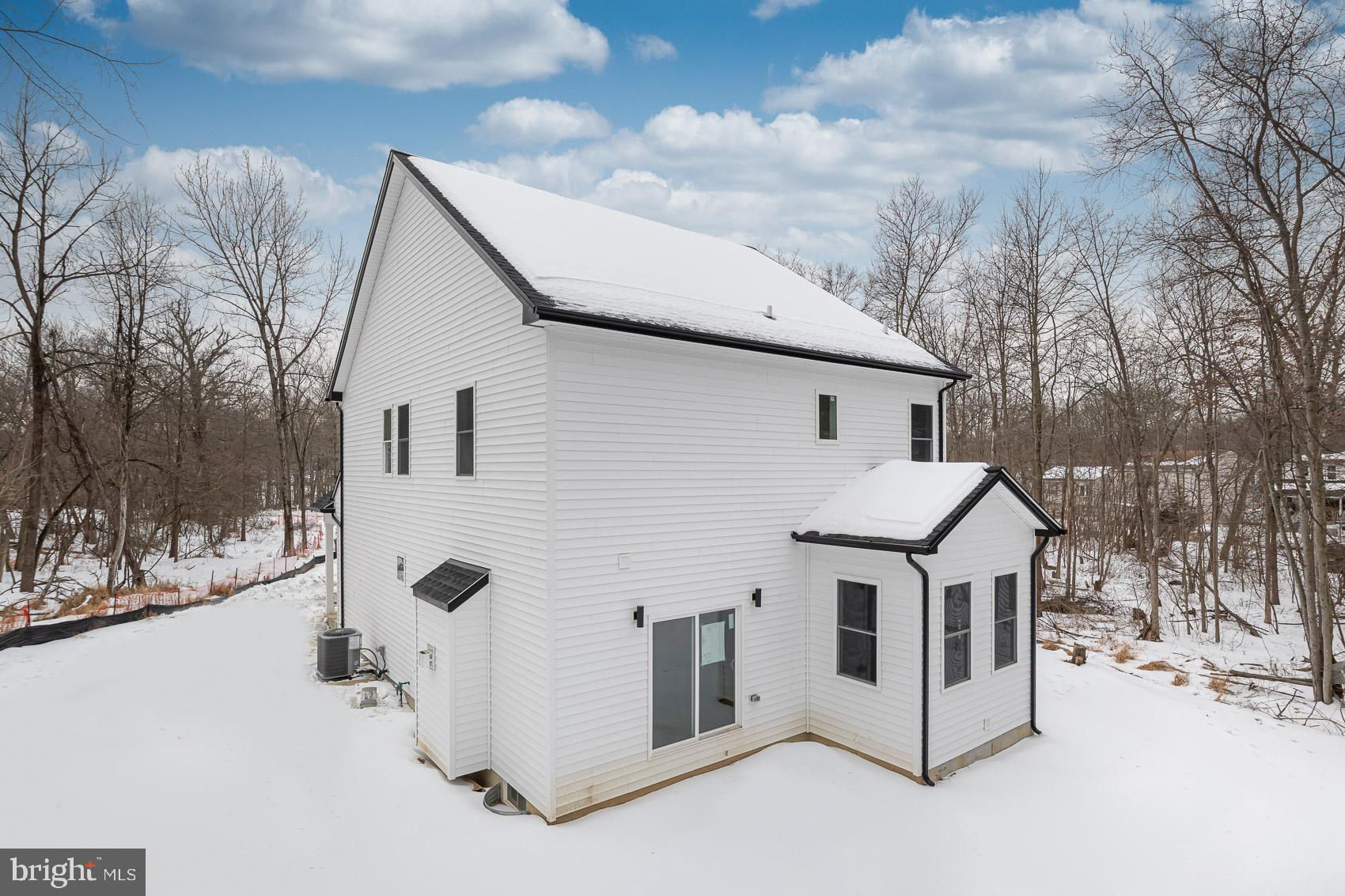 OAKLAND PARK - Residential