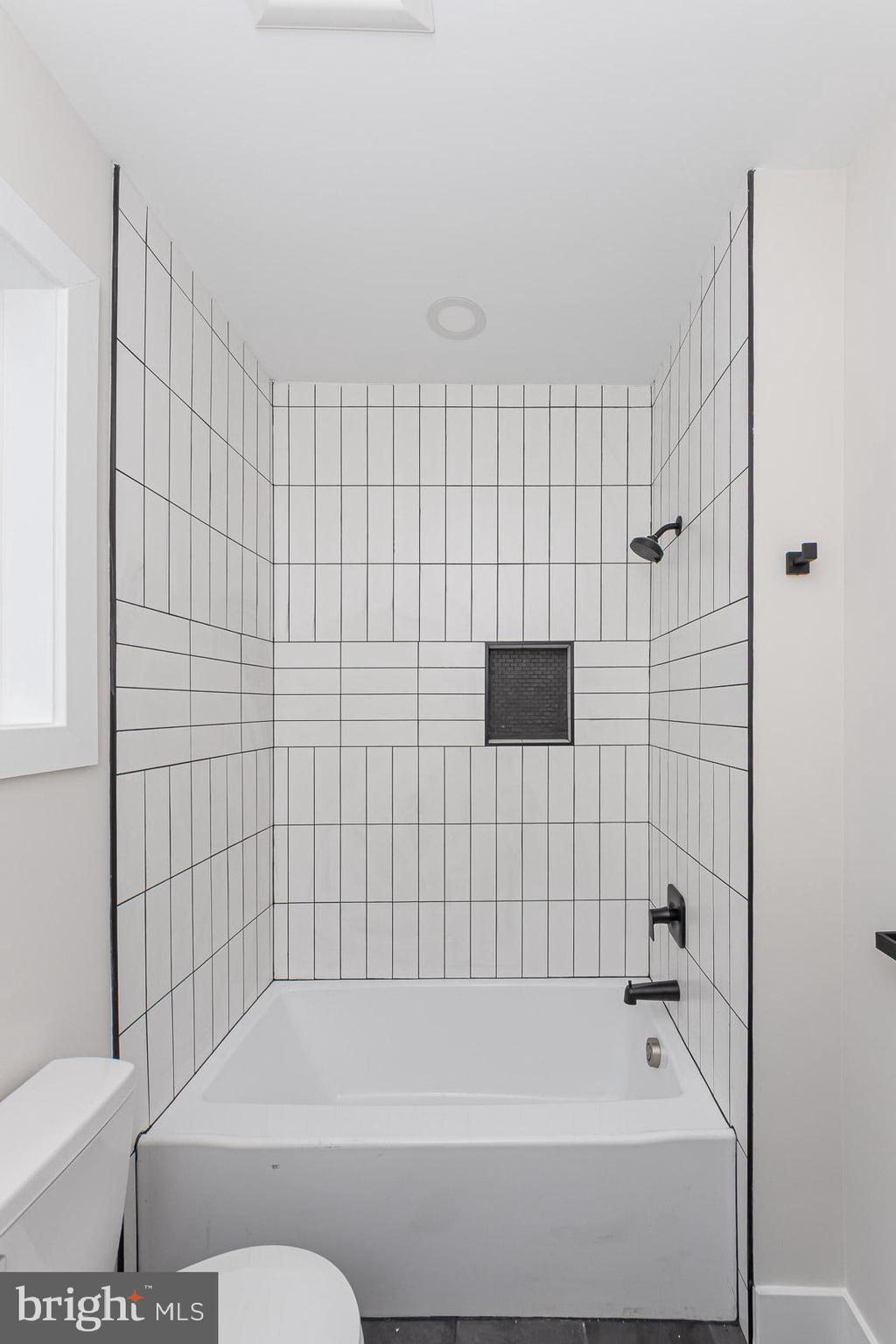 OAKLAND PARK - Residential