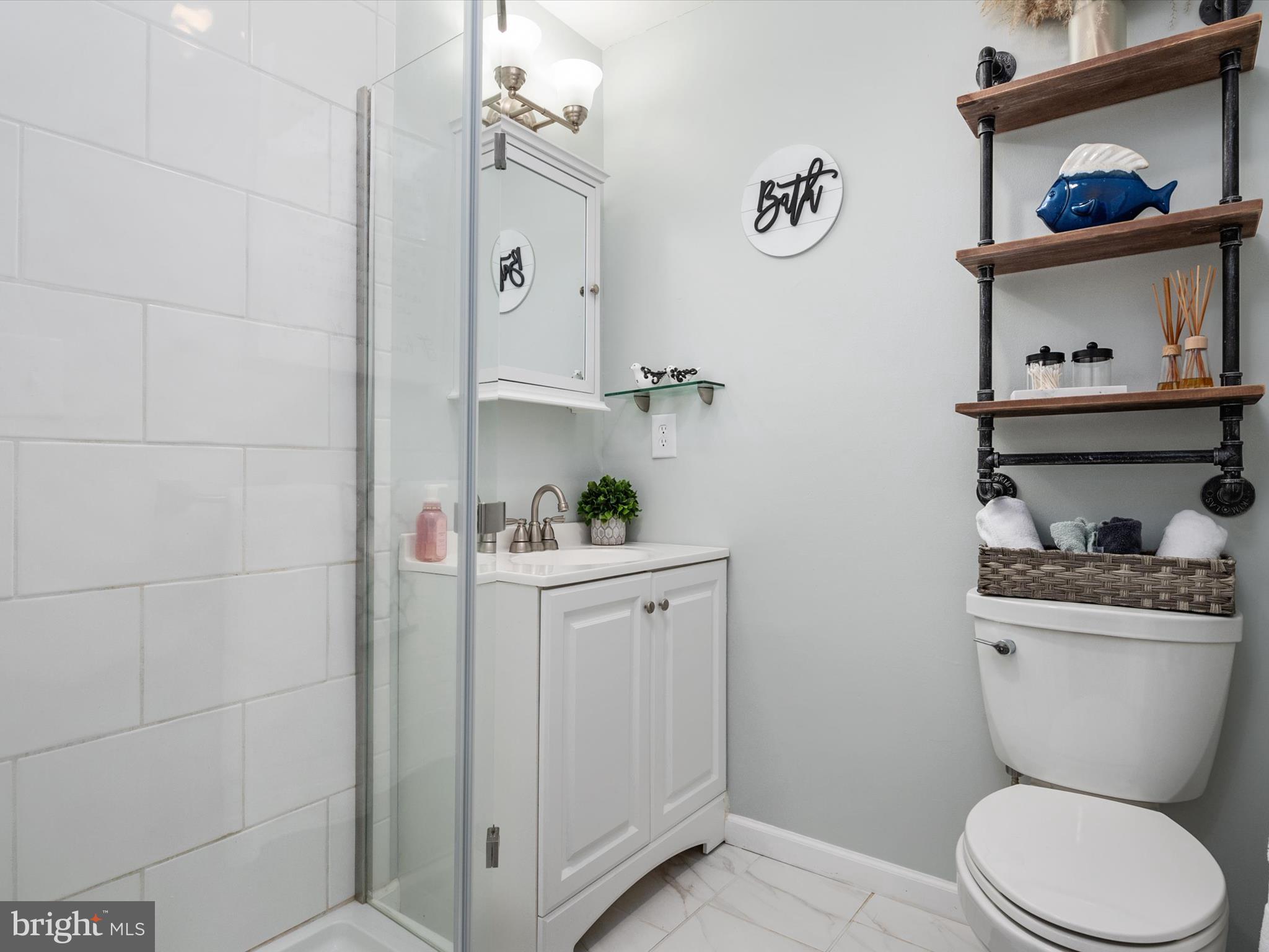 KENT ISLAND - Residential