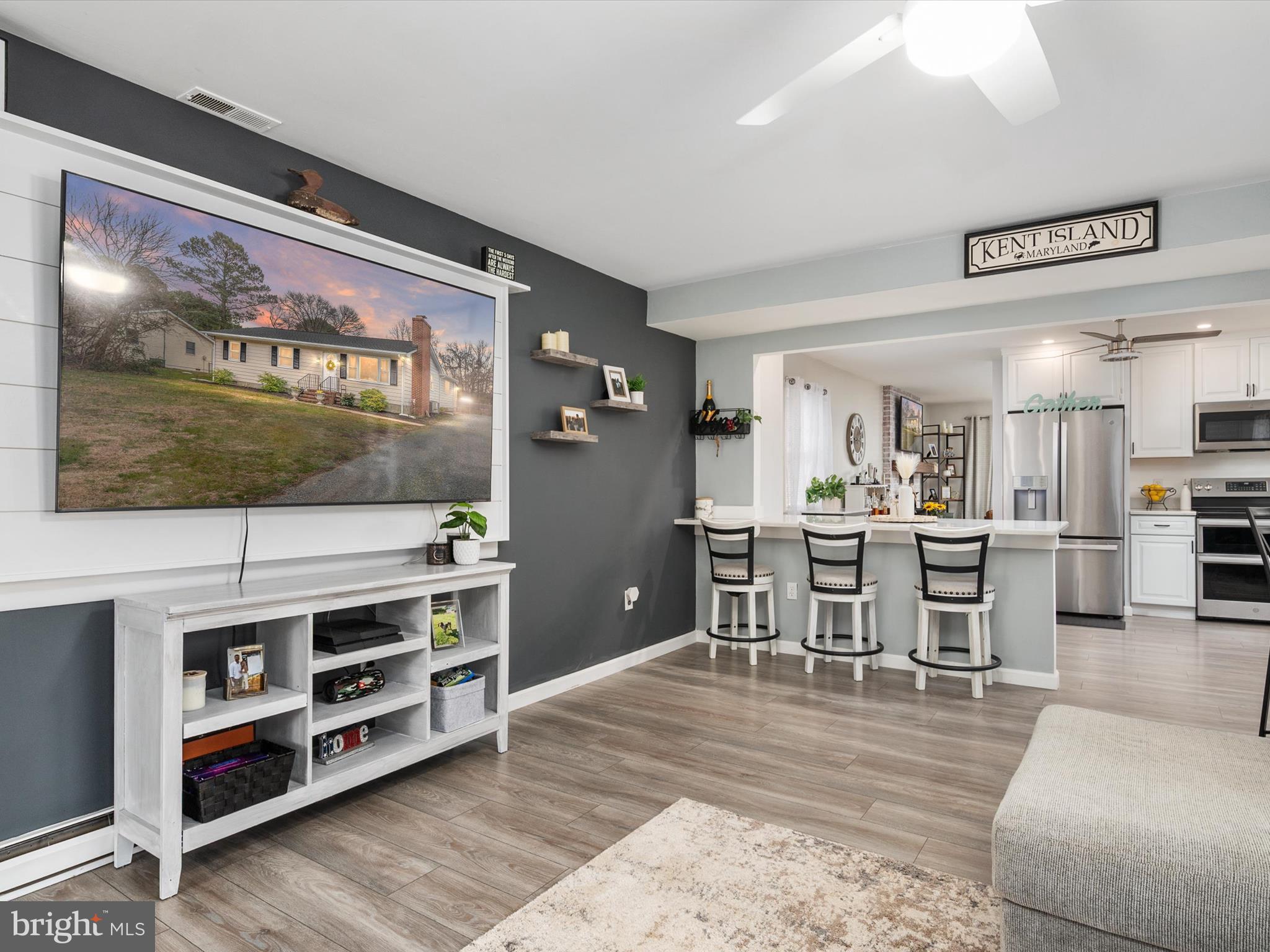 KENT ISLAND - Residential