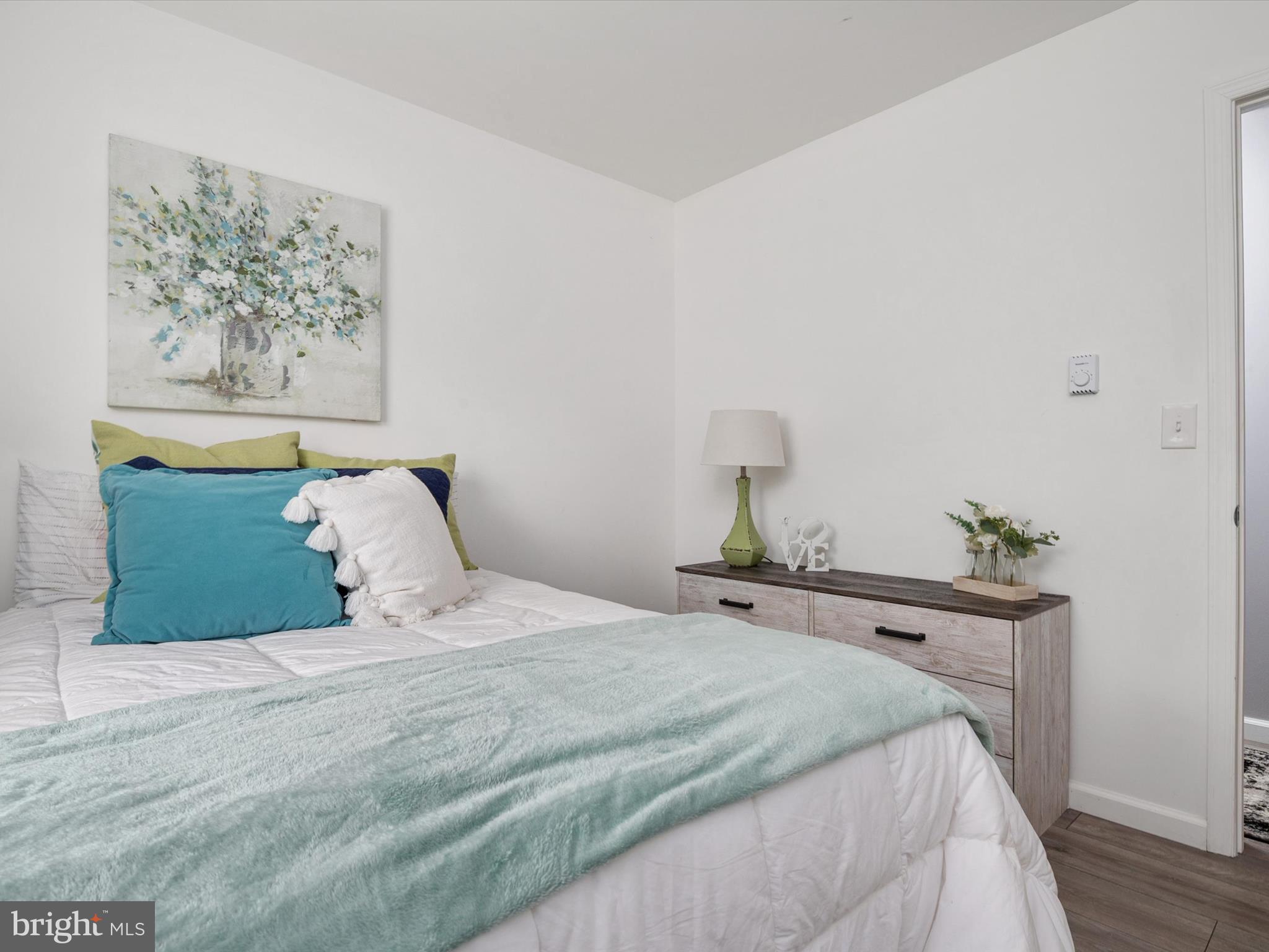 KENT ISLAND - Residential