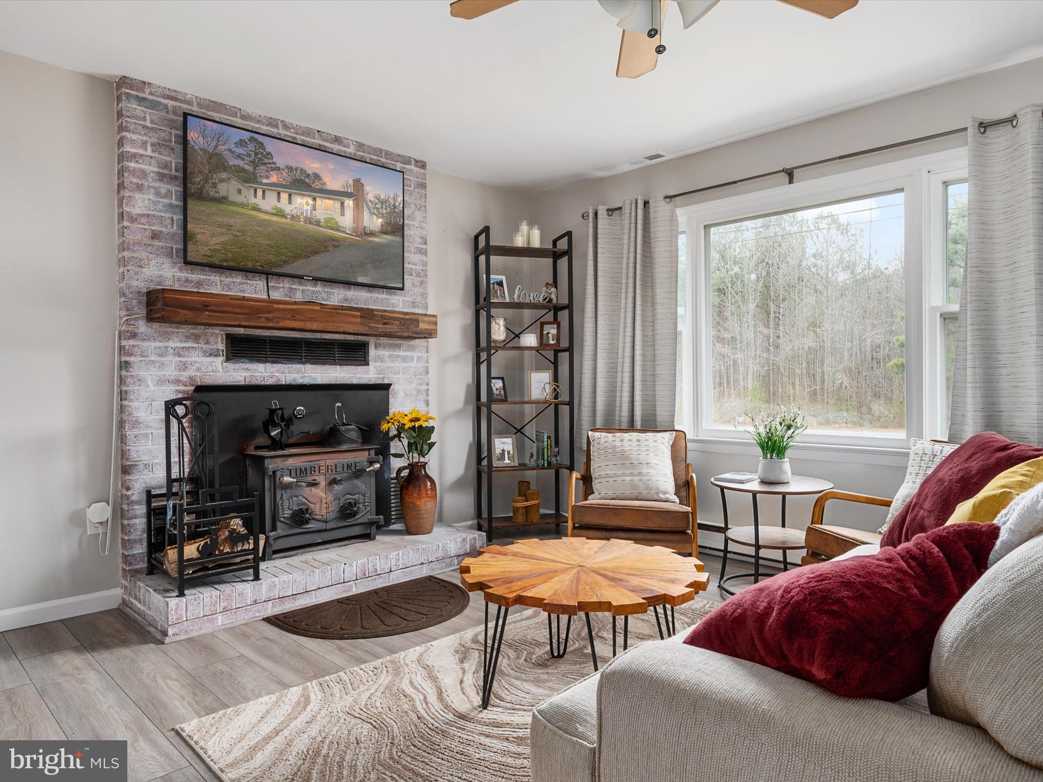 KENT ISLAND - Residential