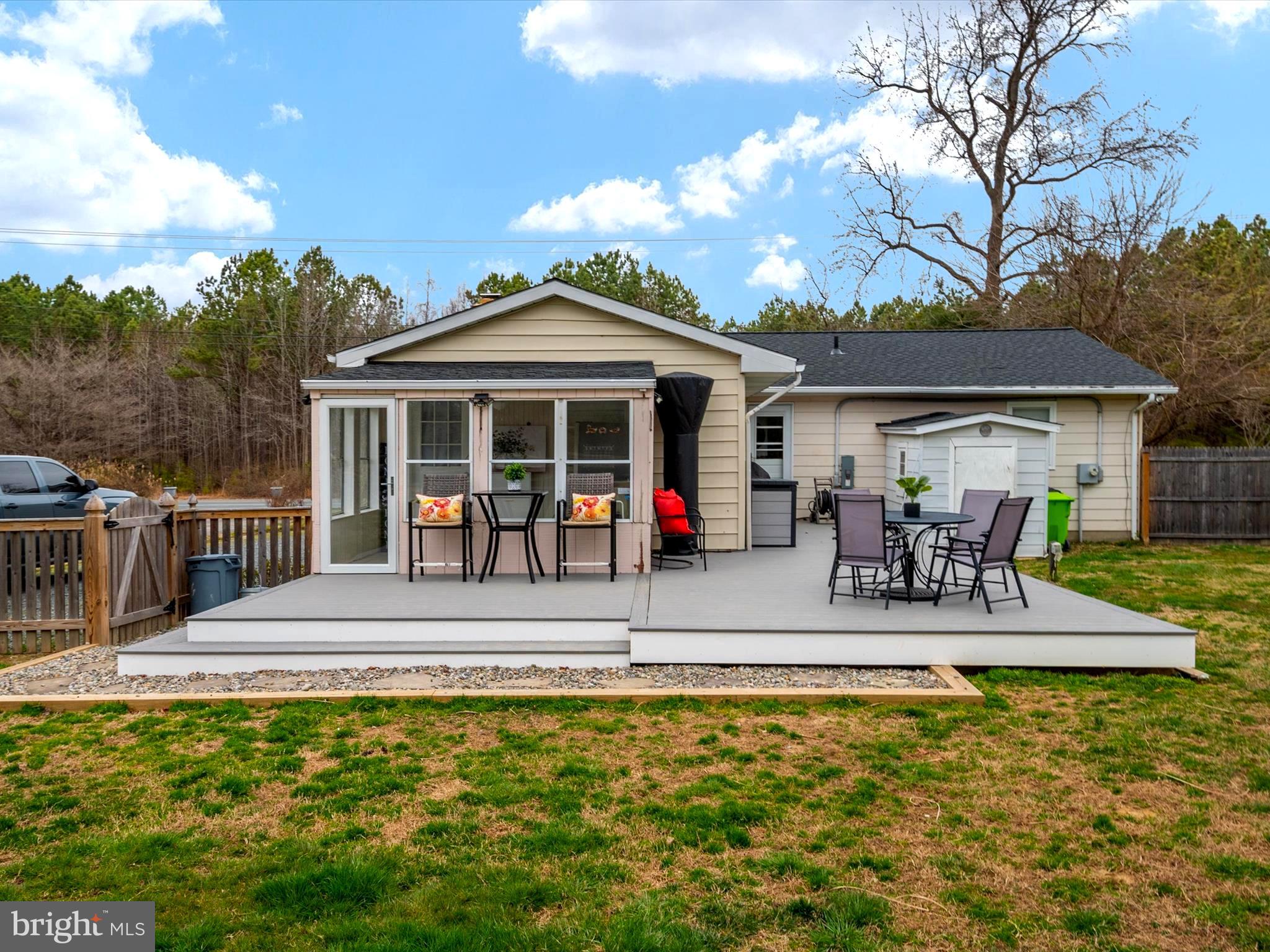 KENT ISLAND - Residential