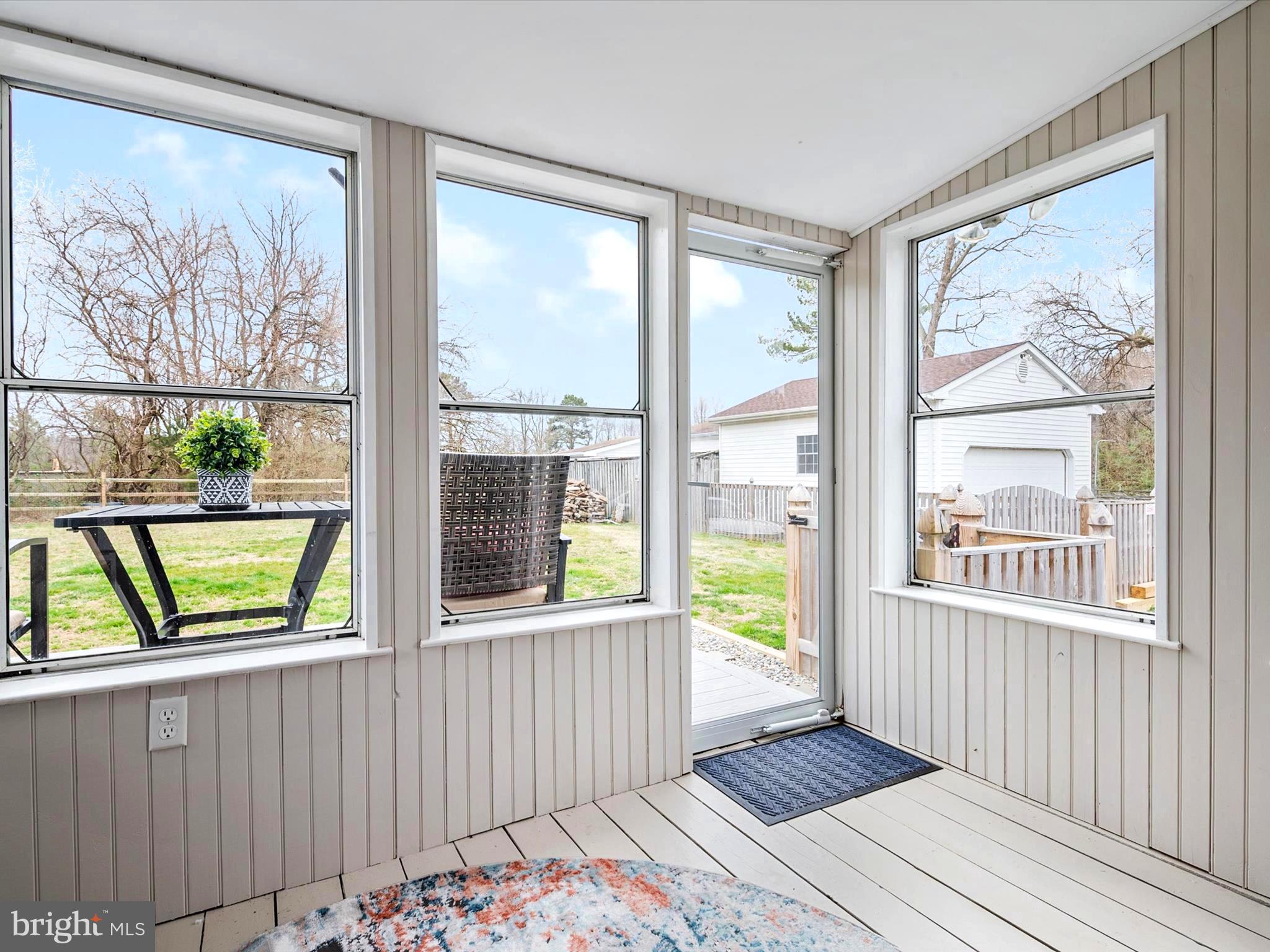 KENT ISLAND - Residential