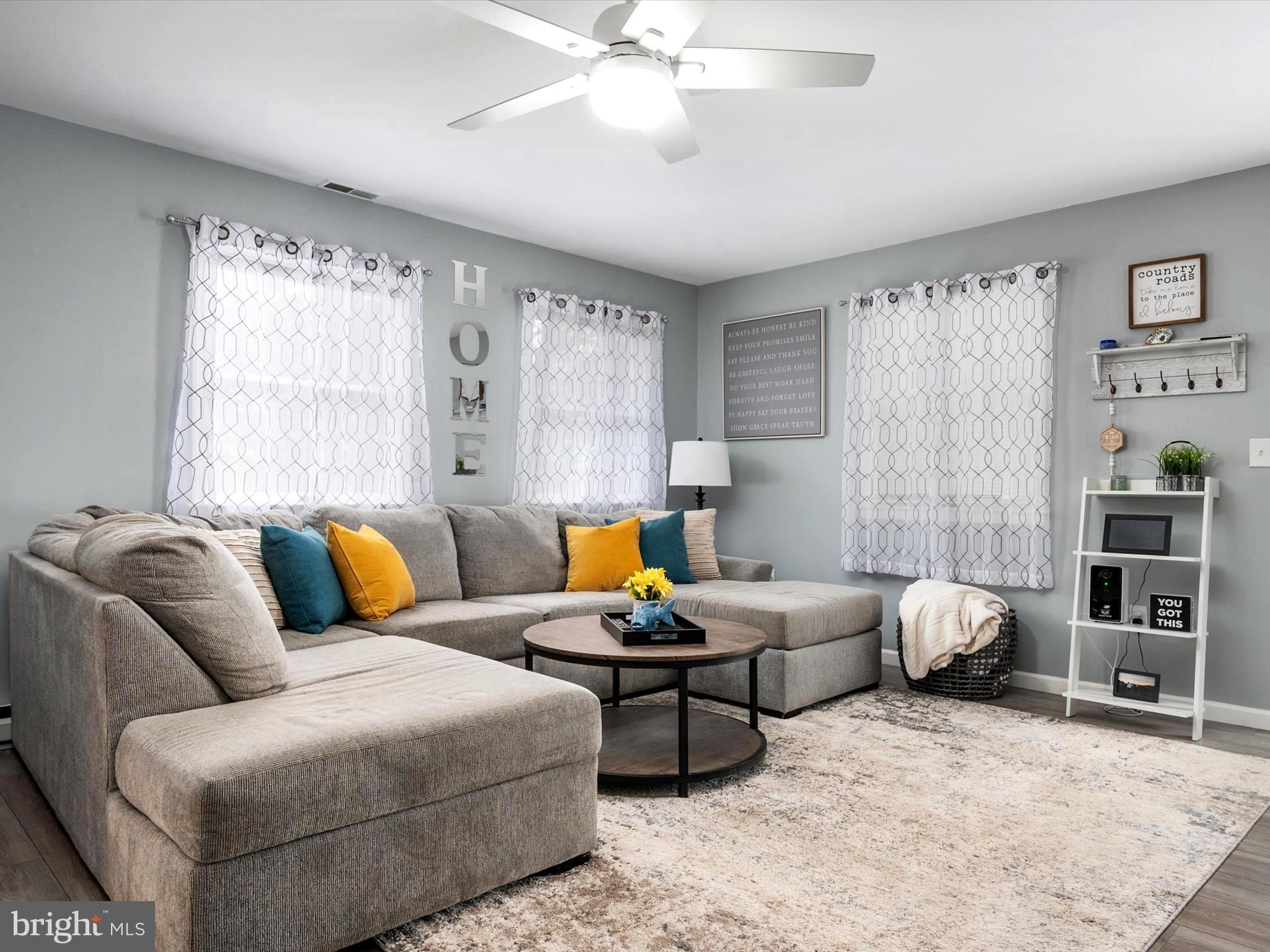 KENT ISLAND - Residential