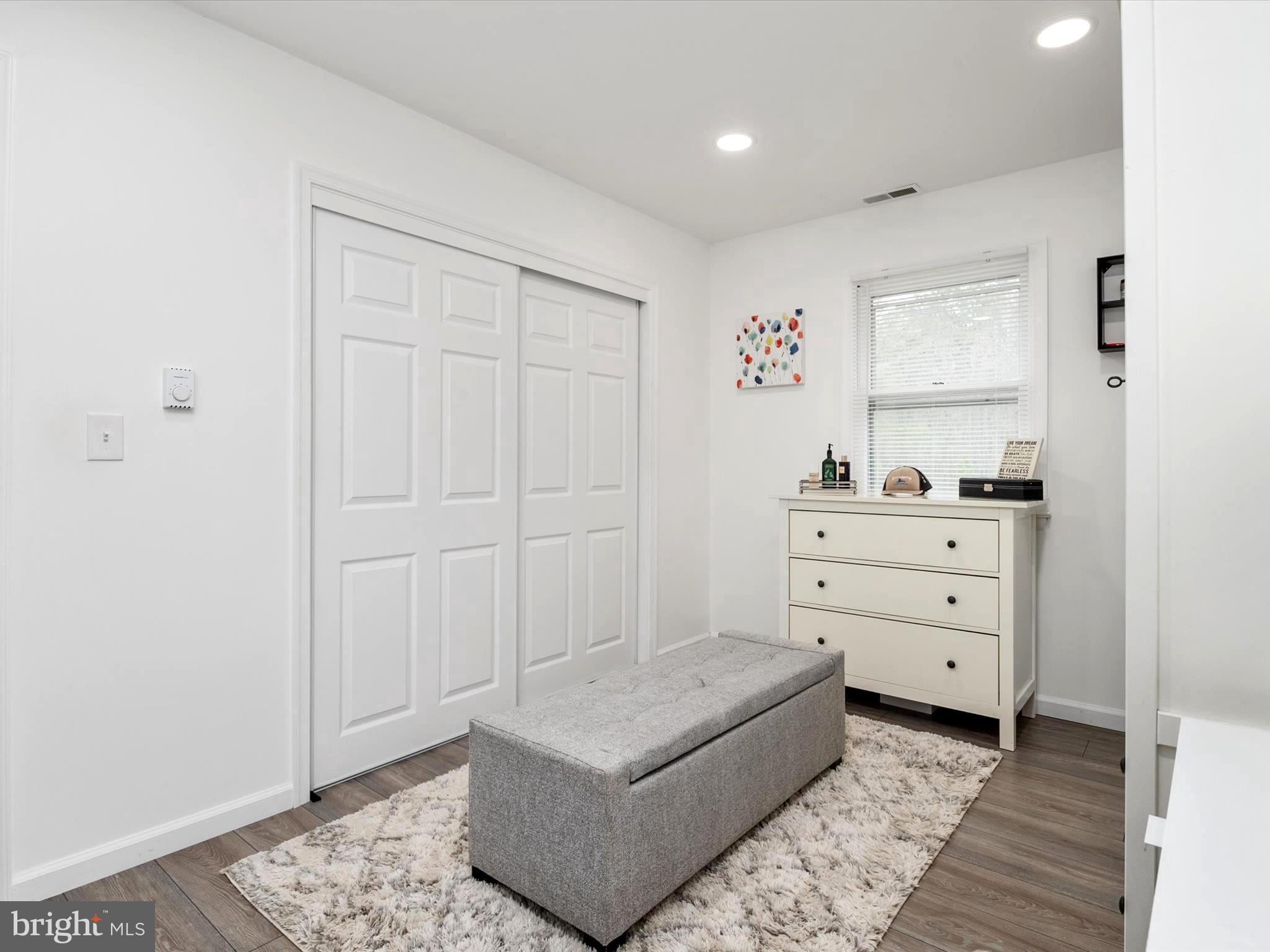 KENT ISLAND - Residential