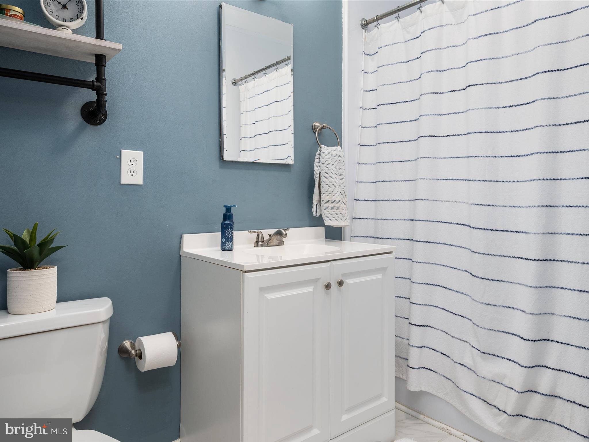 KENT ISLAND - Residential