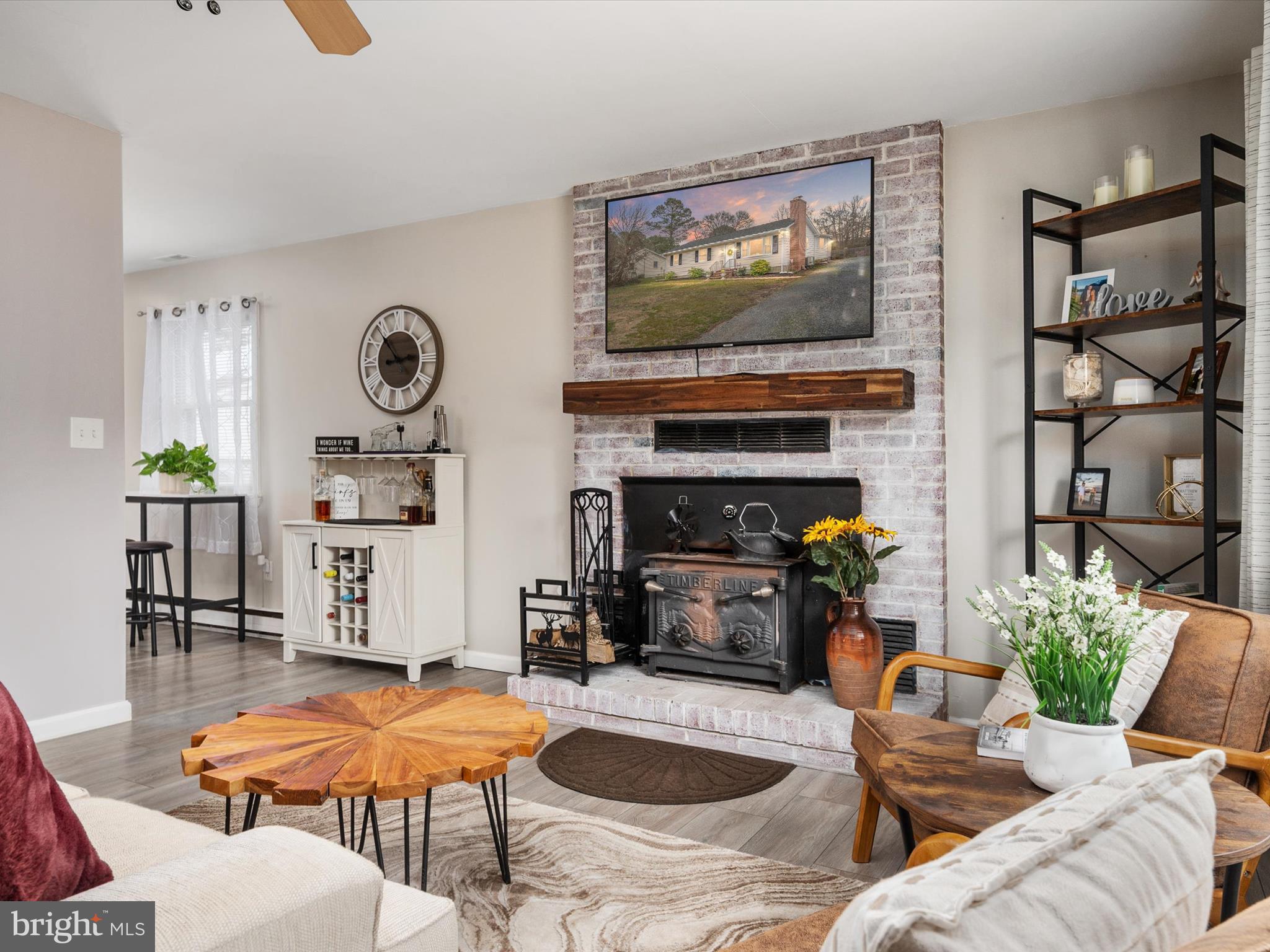 KENT ISLAND - Residential