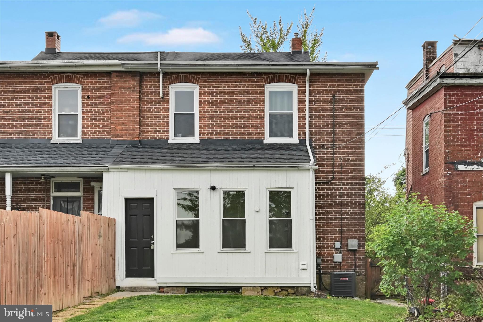 DENVER - Residential