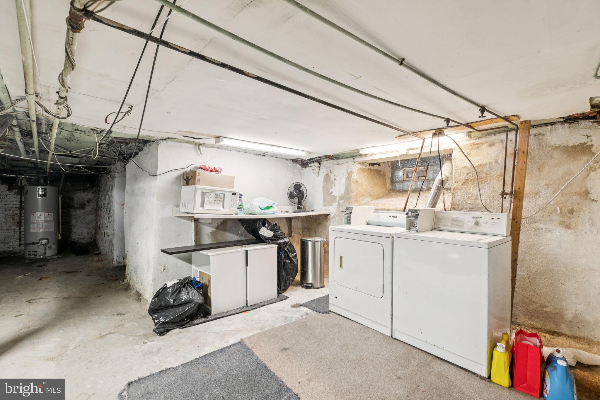 POWELTON VILLAGE - Commercial Sale