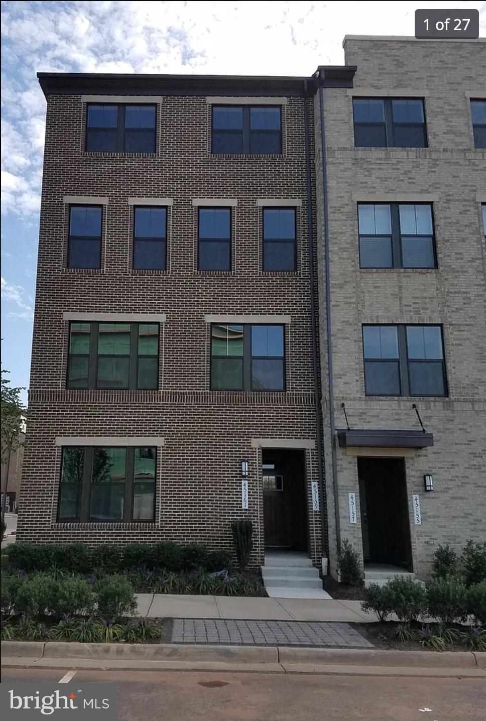 KINCORA - Residential Lease