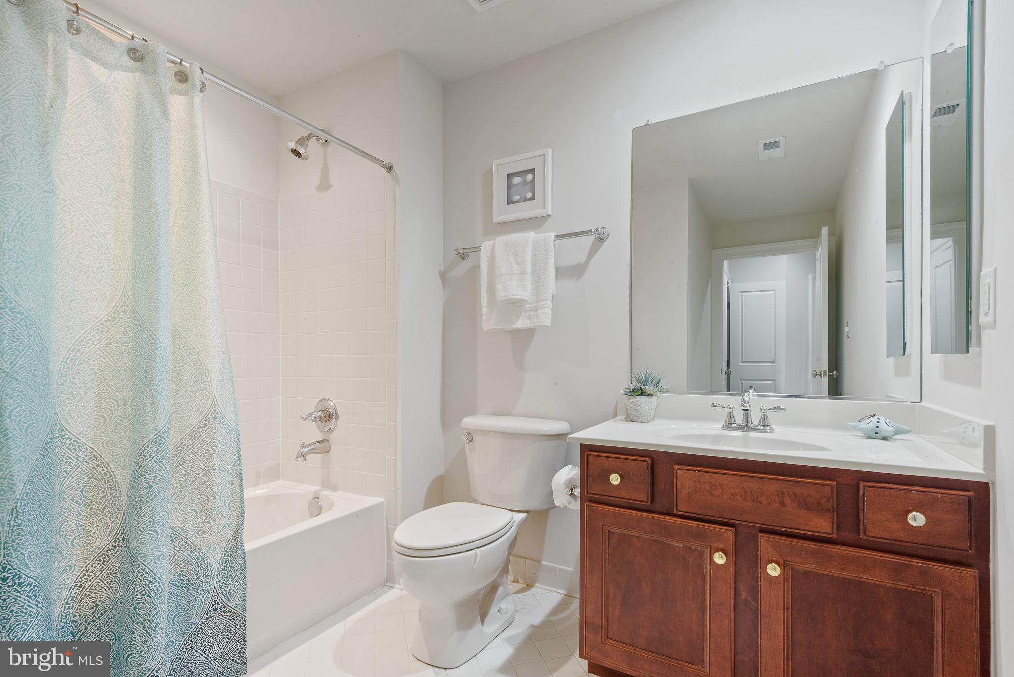 AUBURN VILLAGE AT SANDY SPRING - Residential