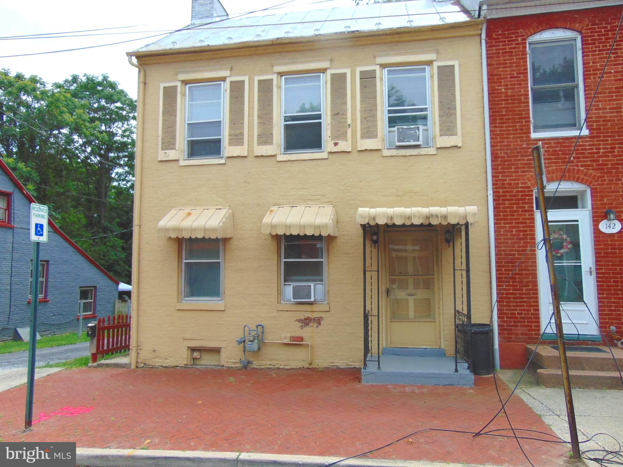 HISTORIC FREDERICK CITY - Residential Lease