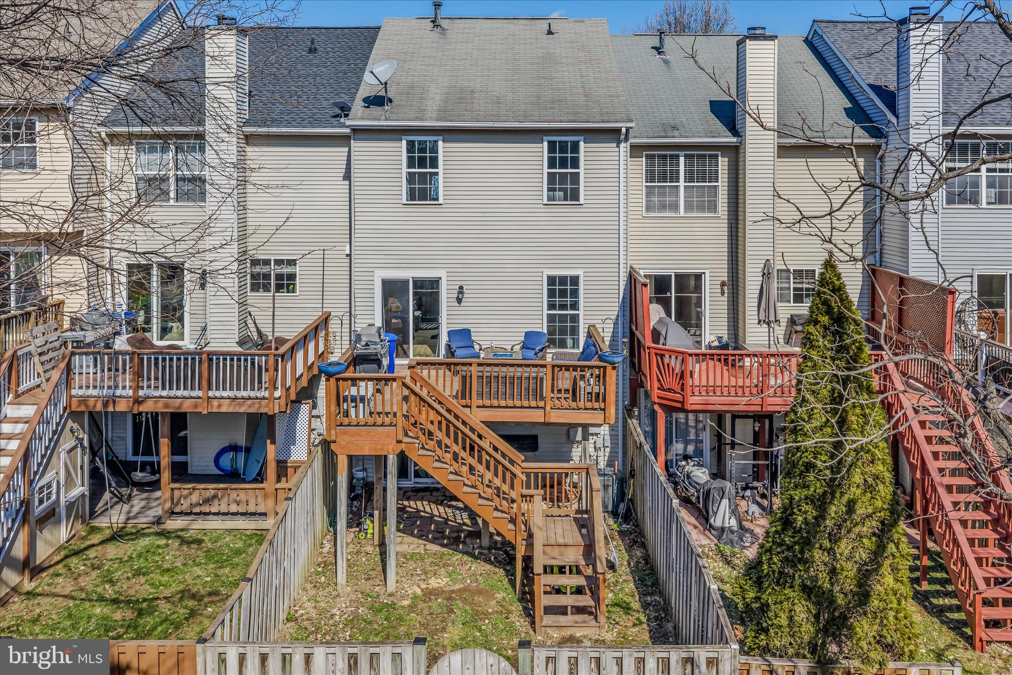 ASHBURN FARM - Residential