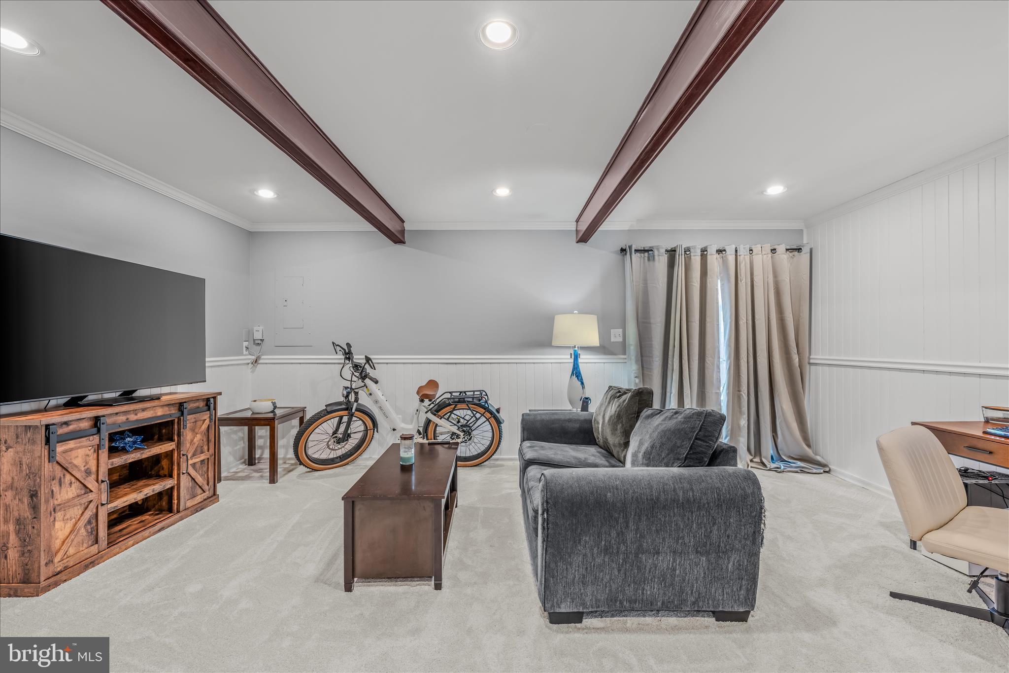 ASHBURN FARM - Residential