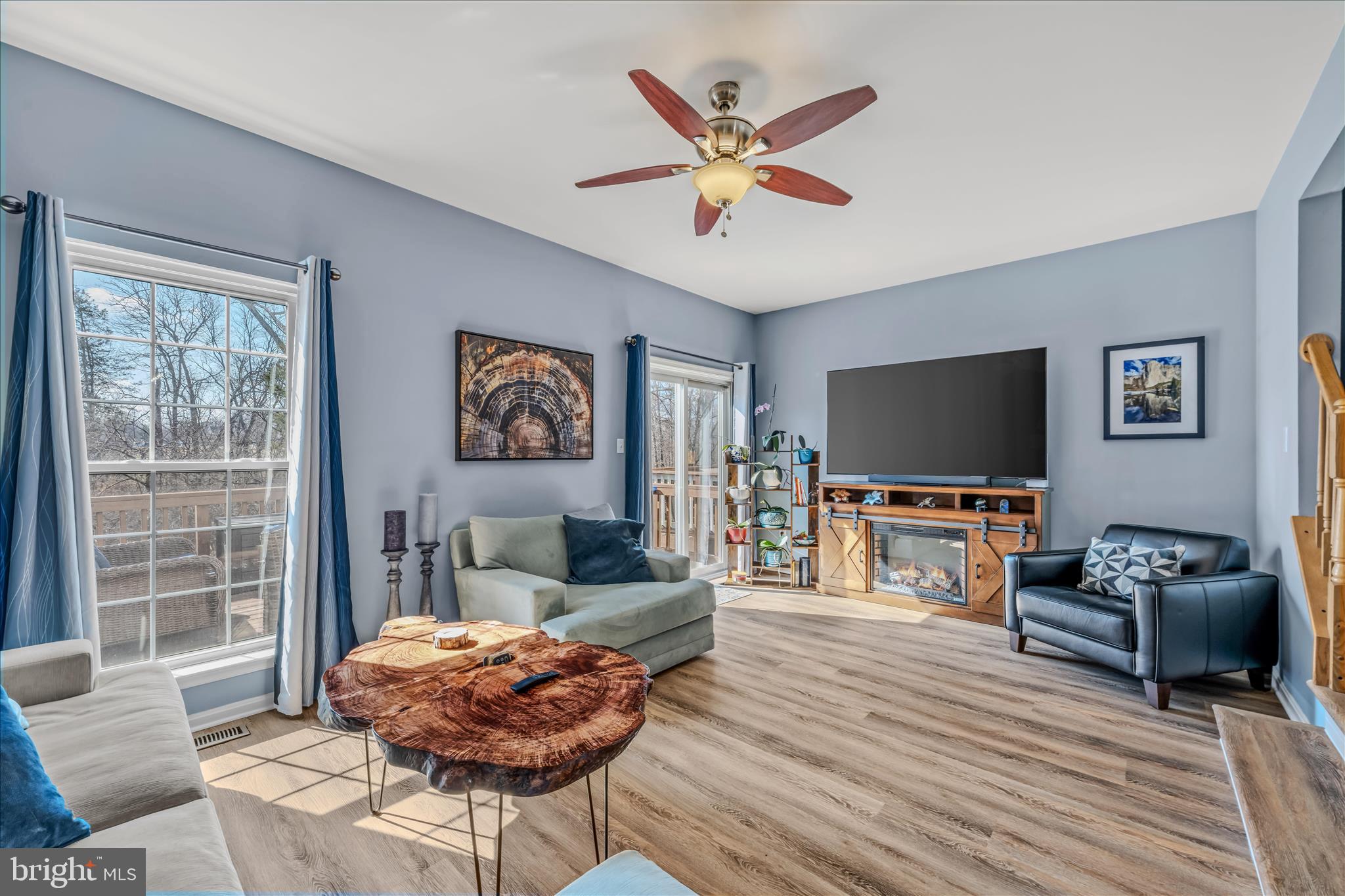 ASHBURN FARM - Residential