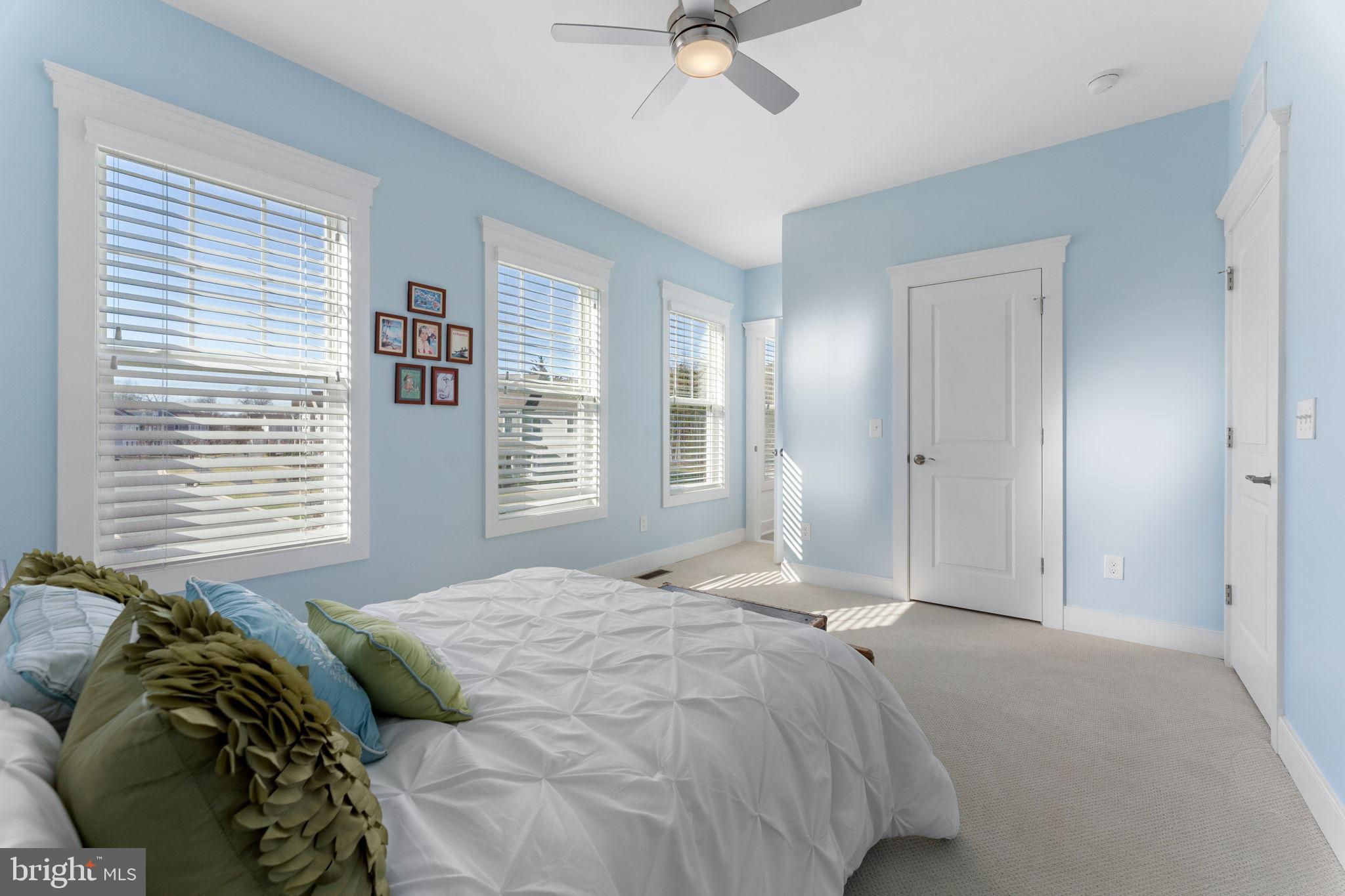 GROVE AT WILLOWSFORD - Residential