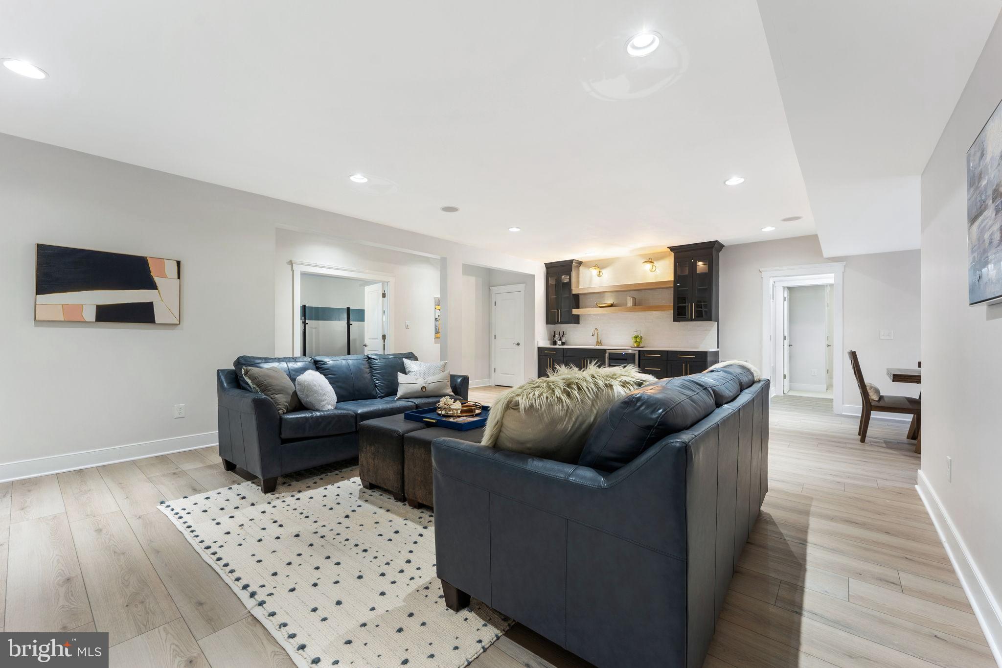 GROVE AT WILLOWSFORD - Residential