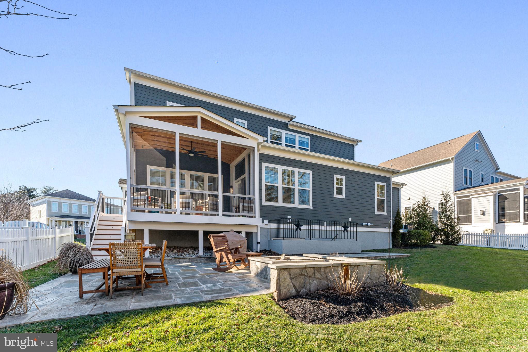 GROVE AT WILLOWSFORD - Residential