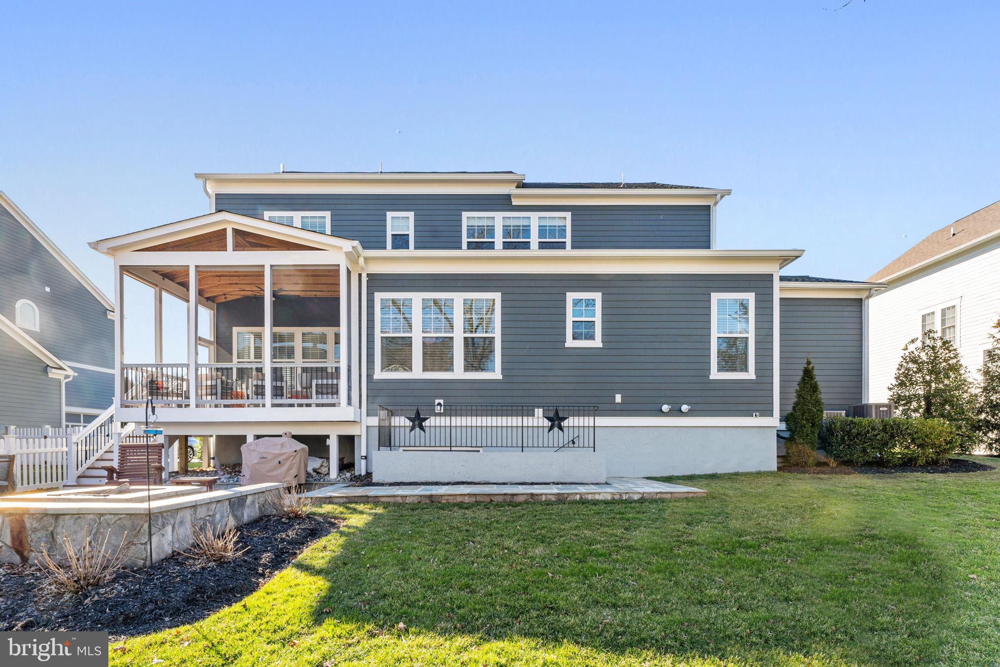 GROVE AT WILLOWSFORD - Residential