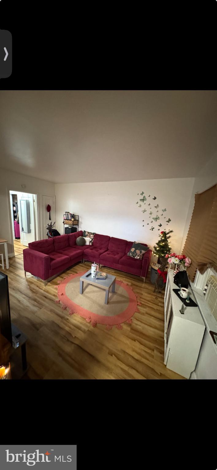 GREEKTOWN - Residential