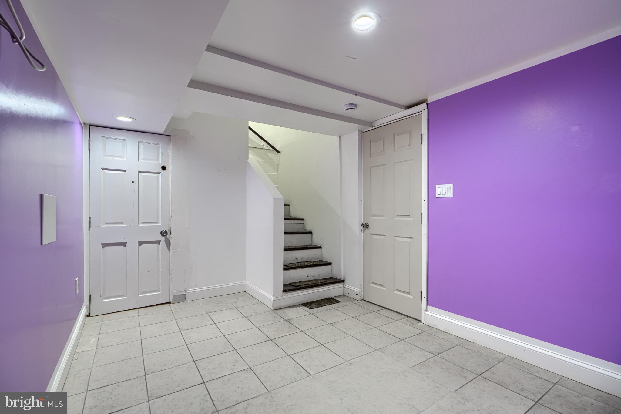 GREEKTOWN - Residential