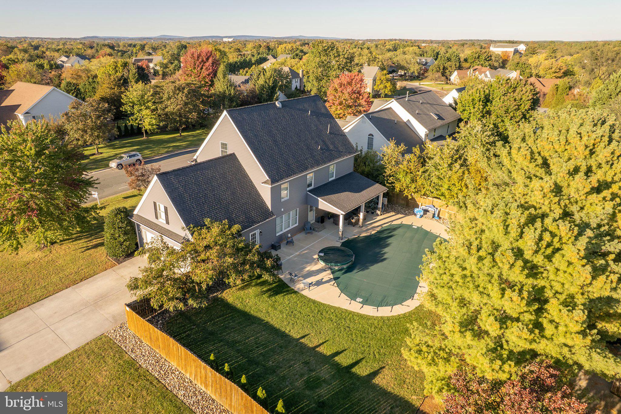 205 CRESTLEIGH DRIVE