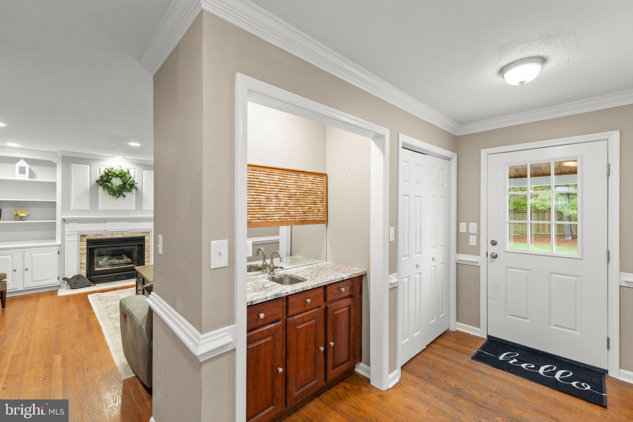 205 CRESTLEIGH DRIVE