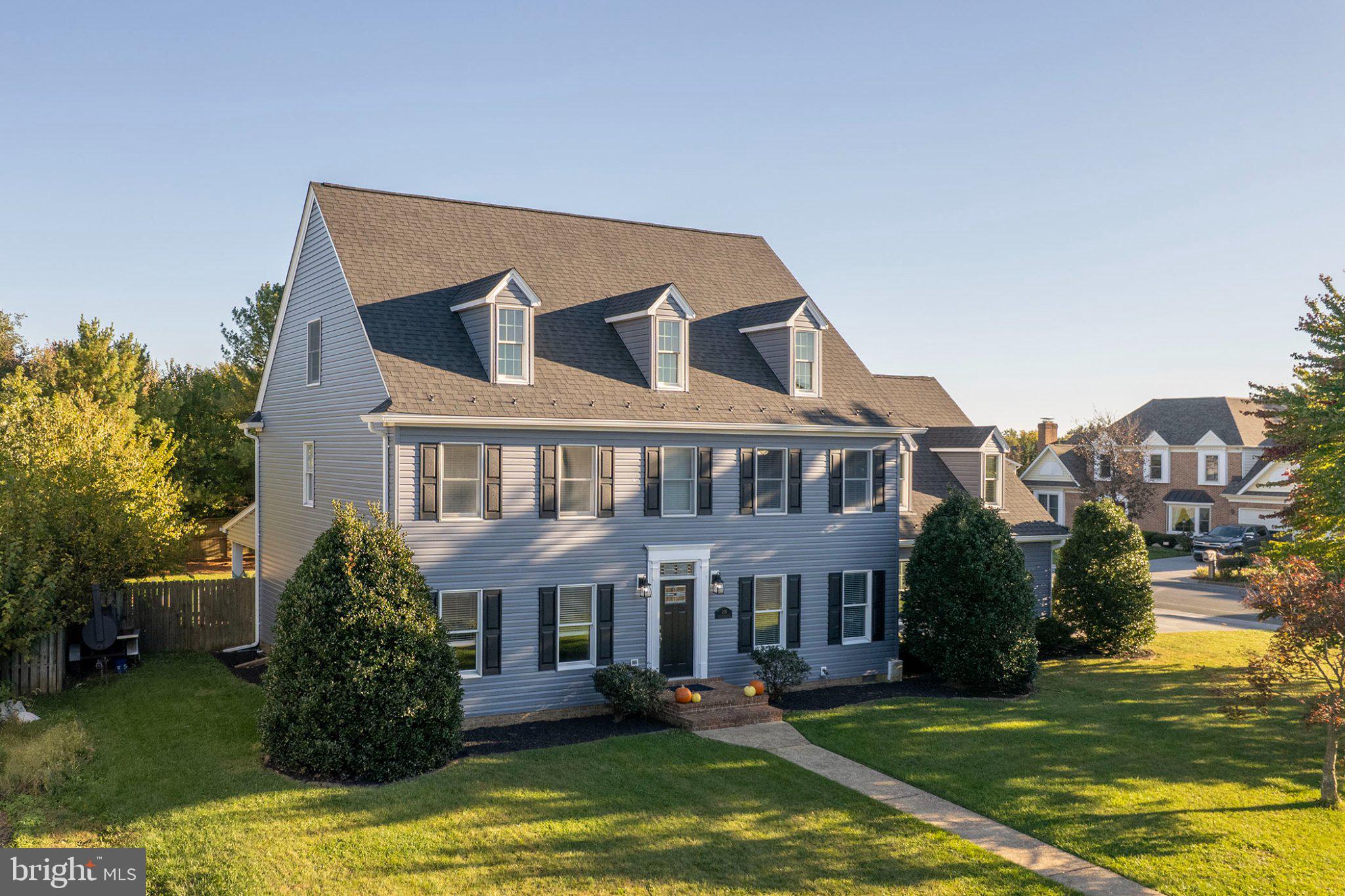 205 CRESTLEIGH DRIVE