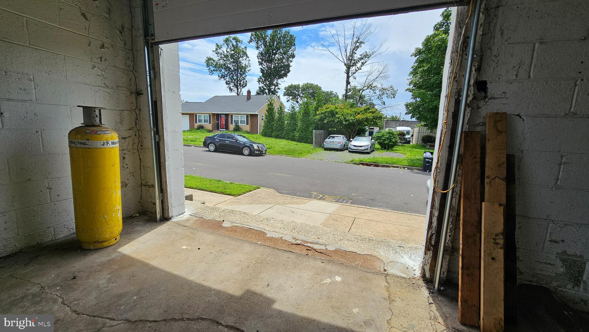 5910 S CRESCENT BOULEVARD 6