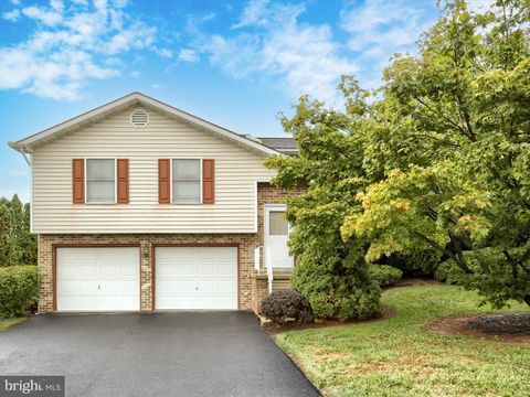 6422 GILLINGHAM LANE HARRISBURG PA 17111