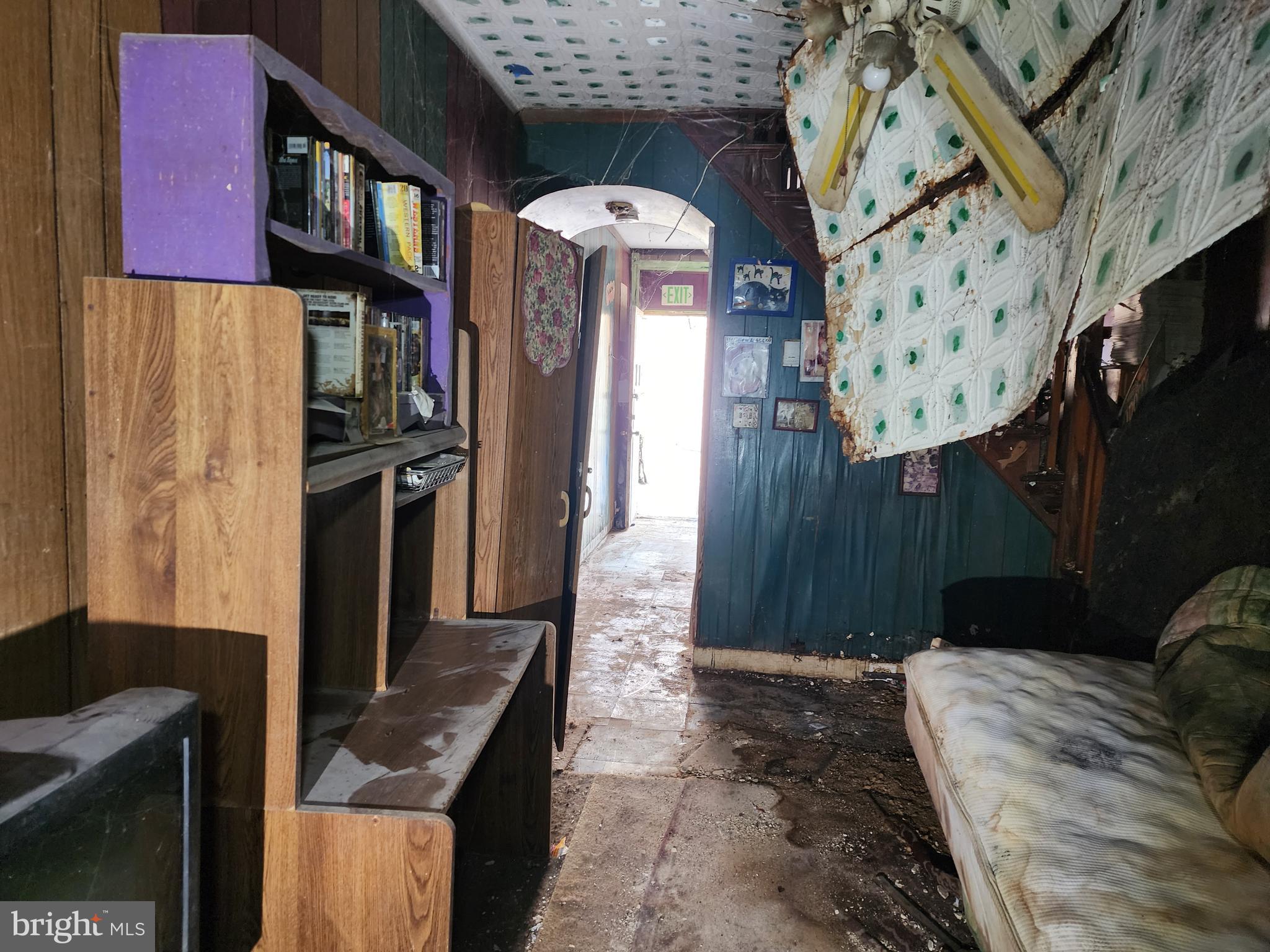 MILL HILL - Residential