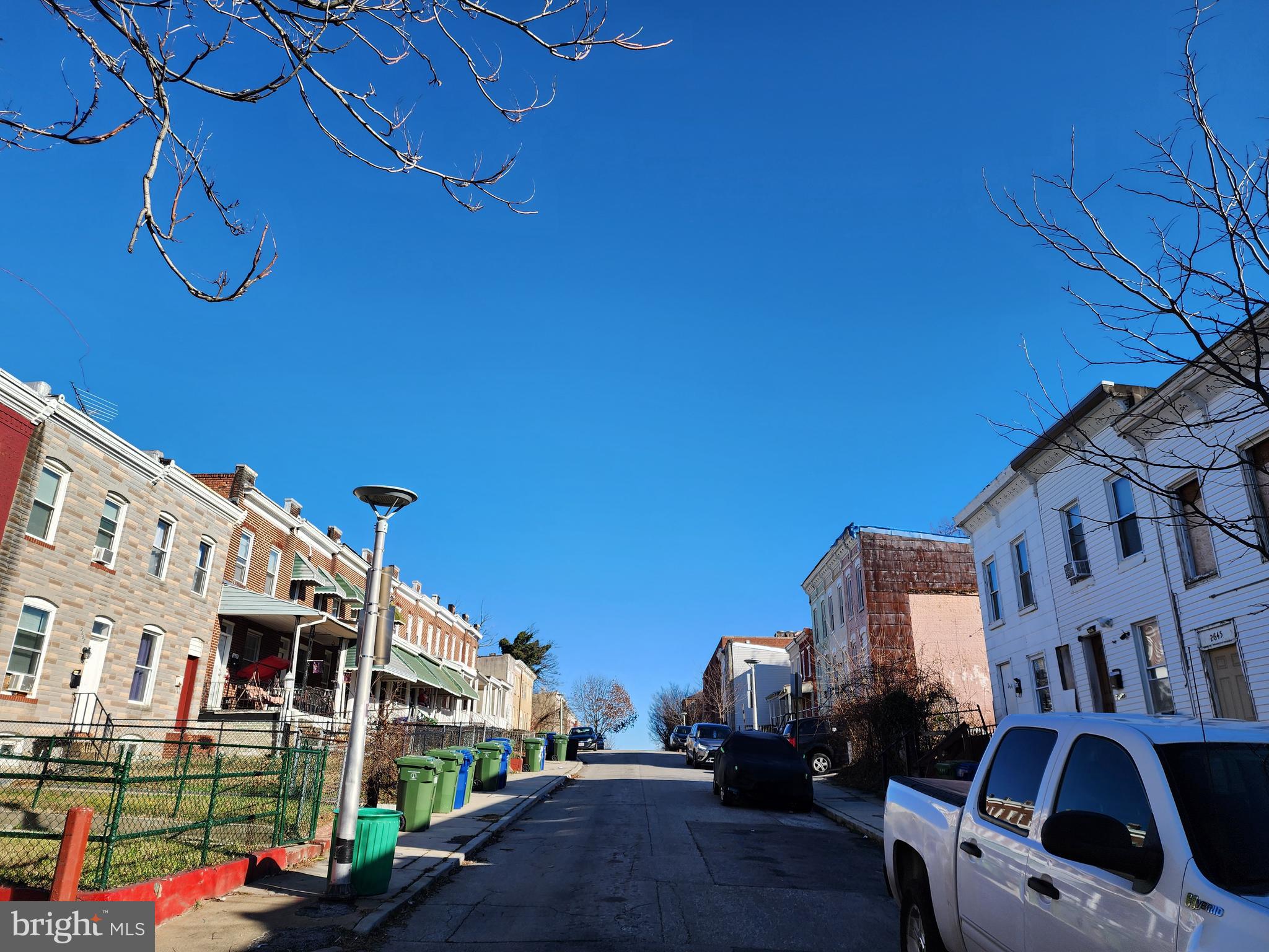 MILL HILL - Residential