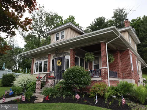 731 W Main Street, Leesport, PA MLS: PABK2058134