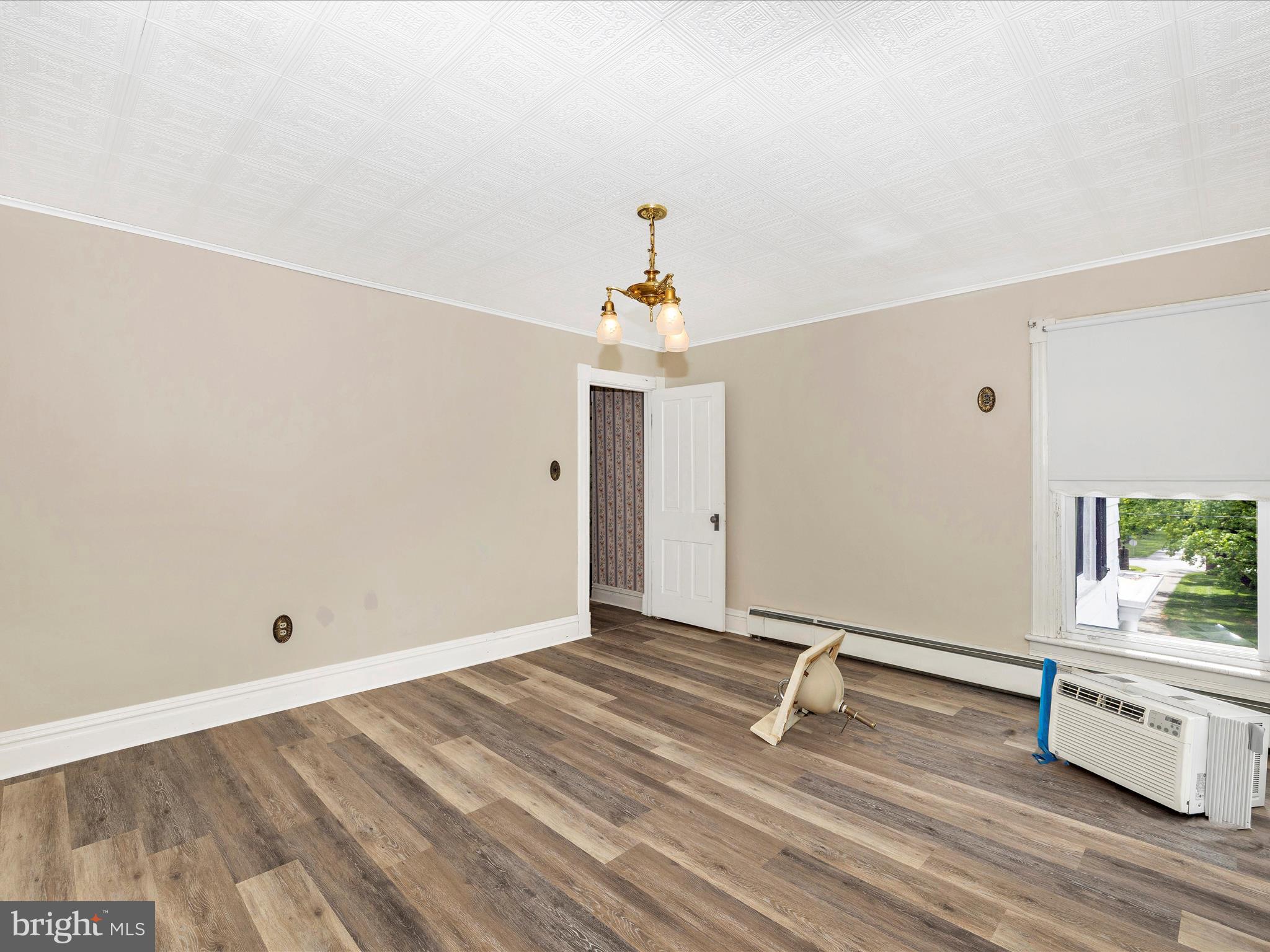 GUILFORD - Residential