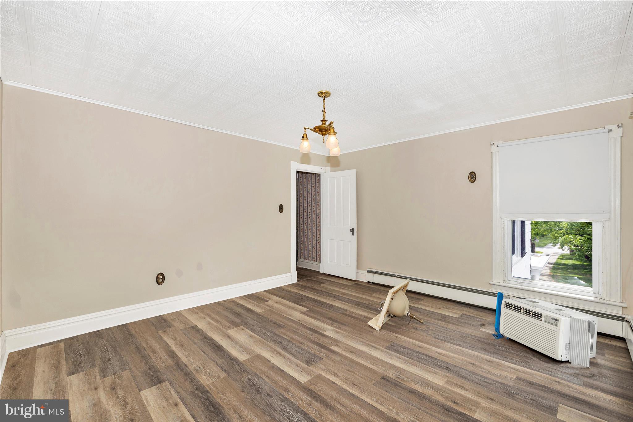 GUILFORD - Residential