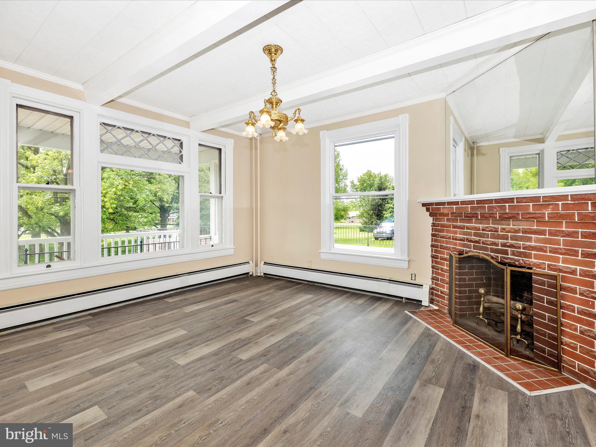 GUILFORD - Residential