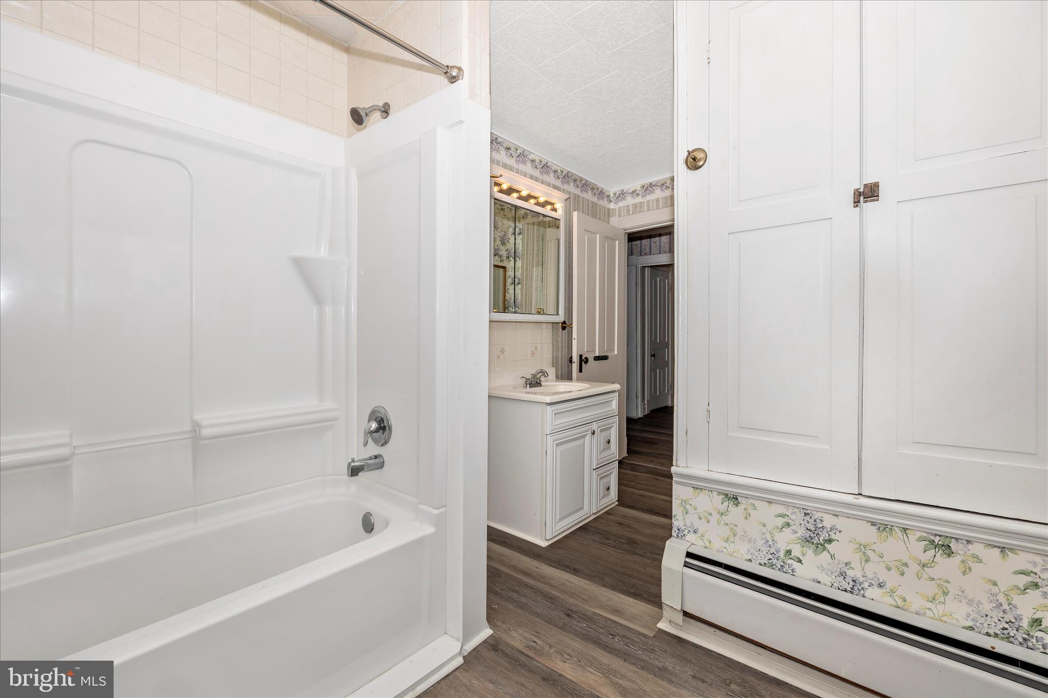 GUILFORD - Residential