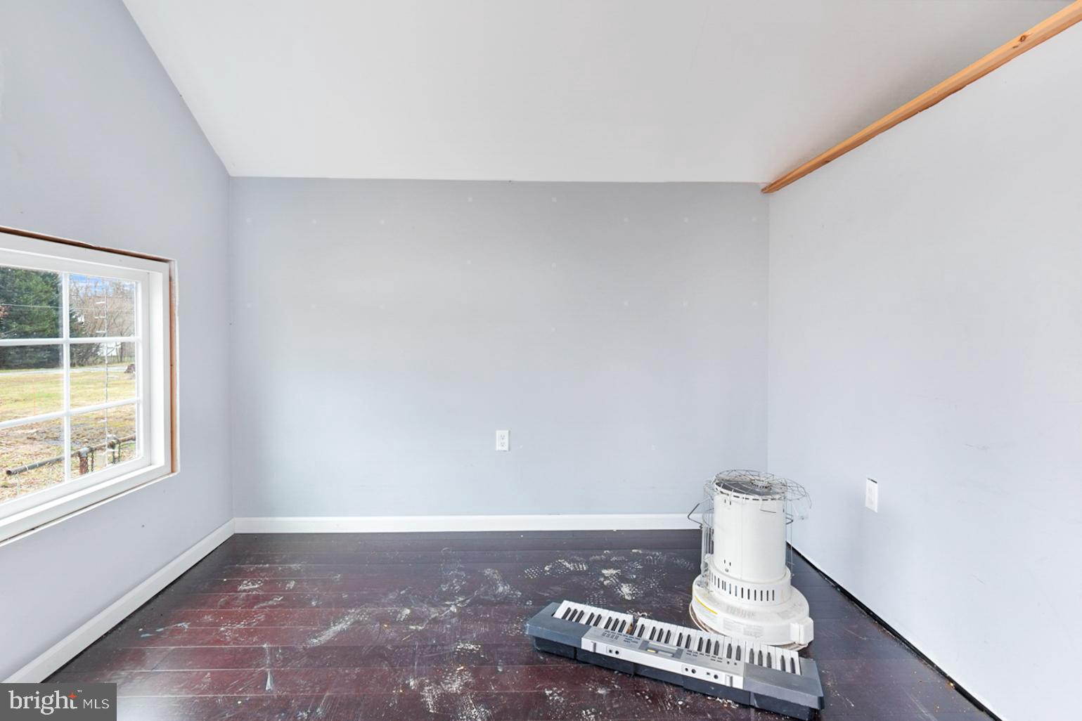 BRADFORDS BARRENS - Residential