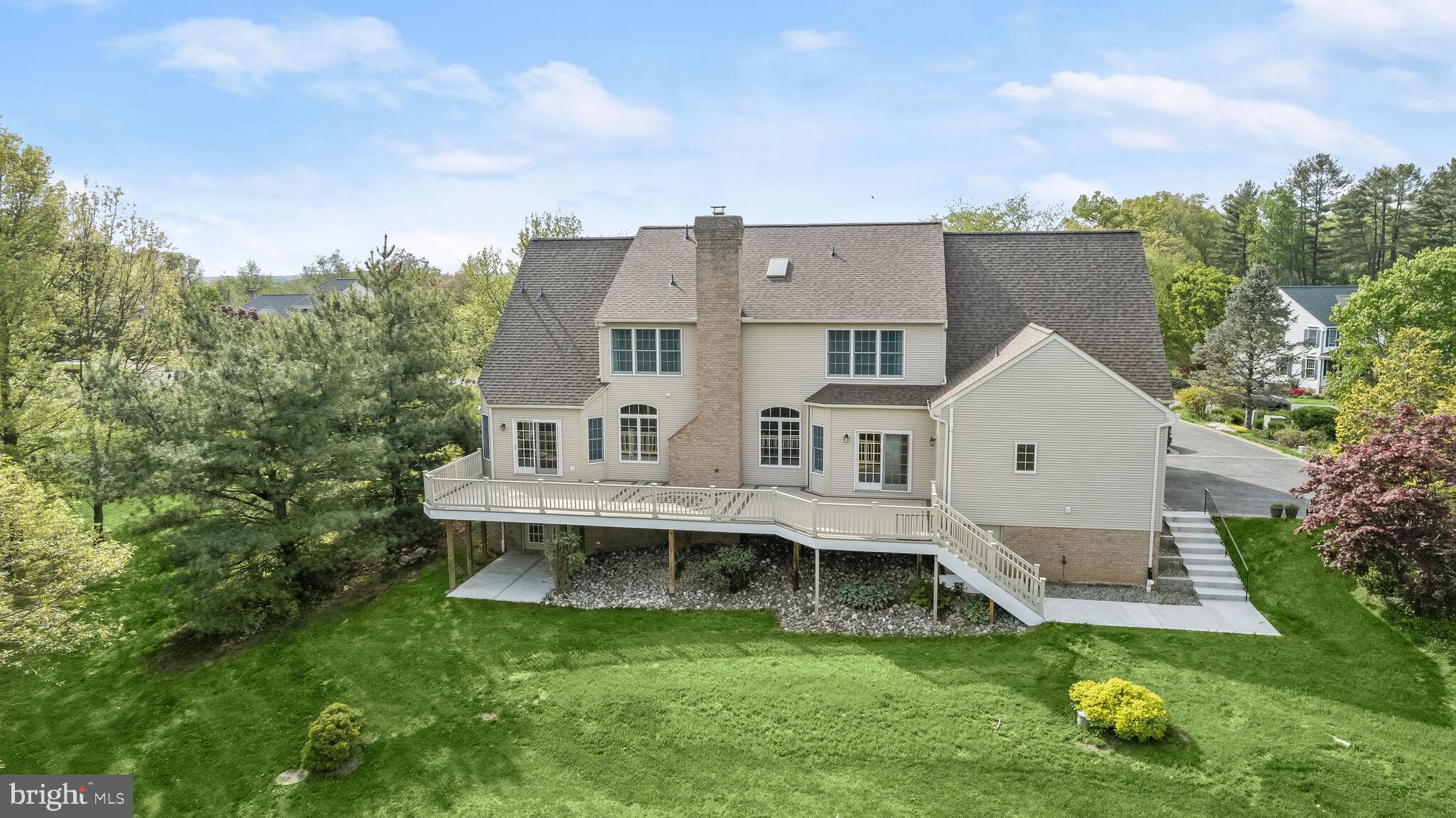 ELLIOTT'S CHANCE - Residential