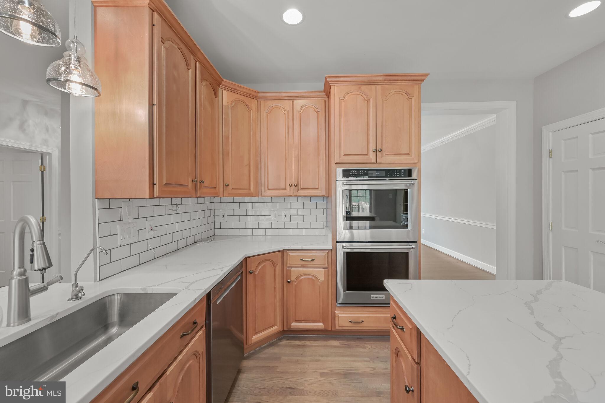 ELLIOTT'S CHANCE - Residential