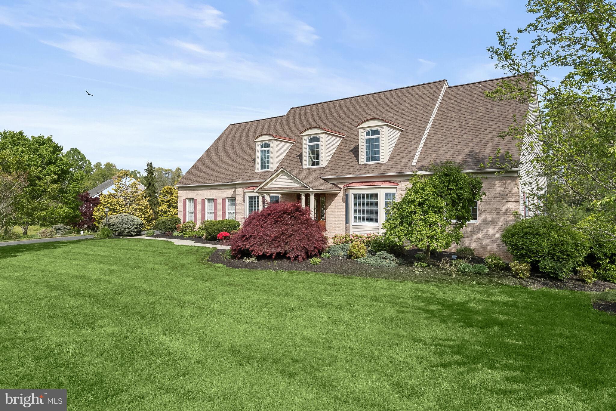 ELLIOTT'S CHANCE - Residential