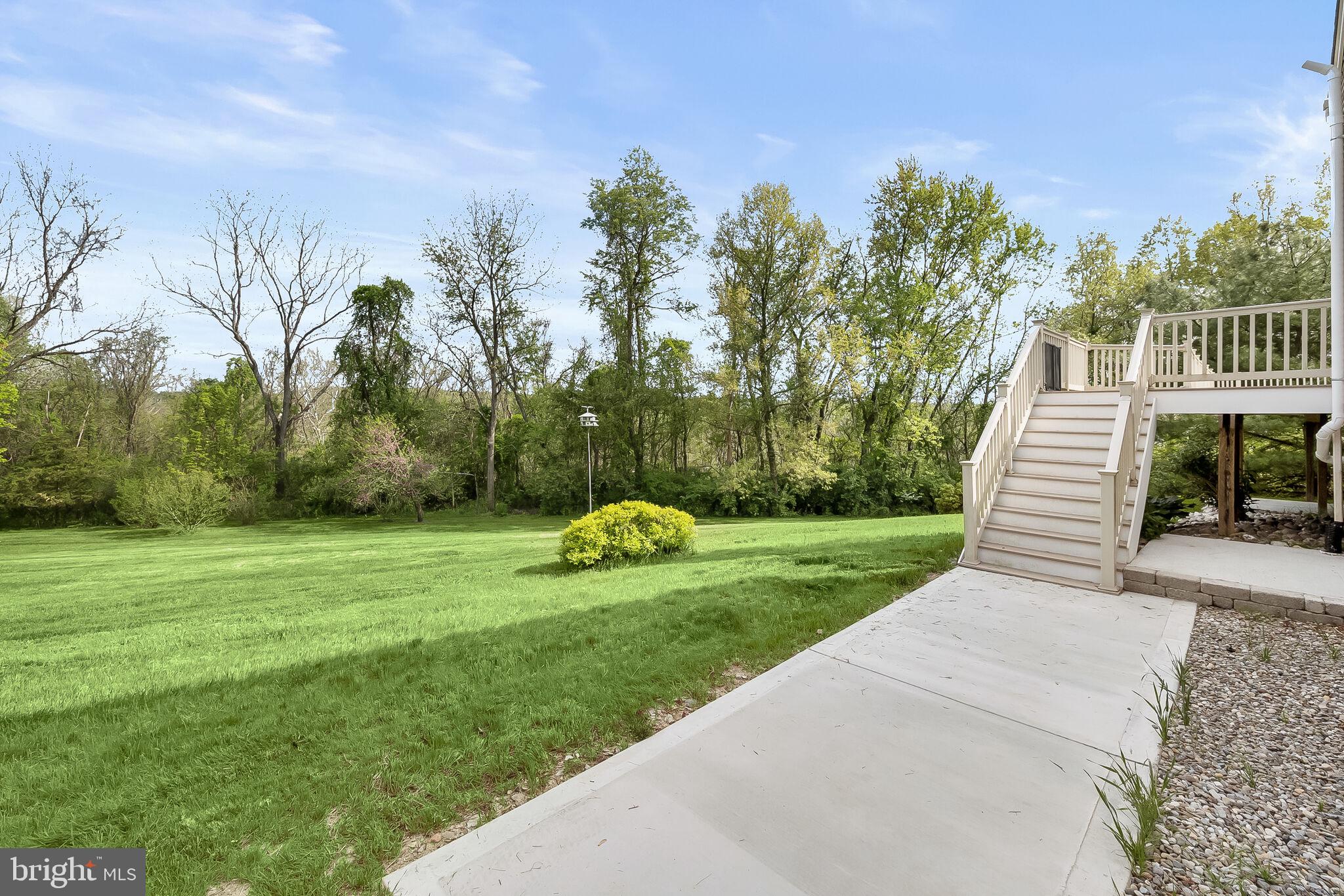 ELLIOTT'S CHANCE - Residential