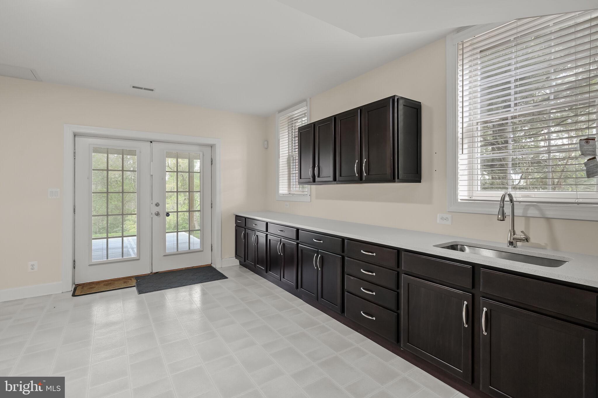 ELLIOTT'S CHANCE - Residential